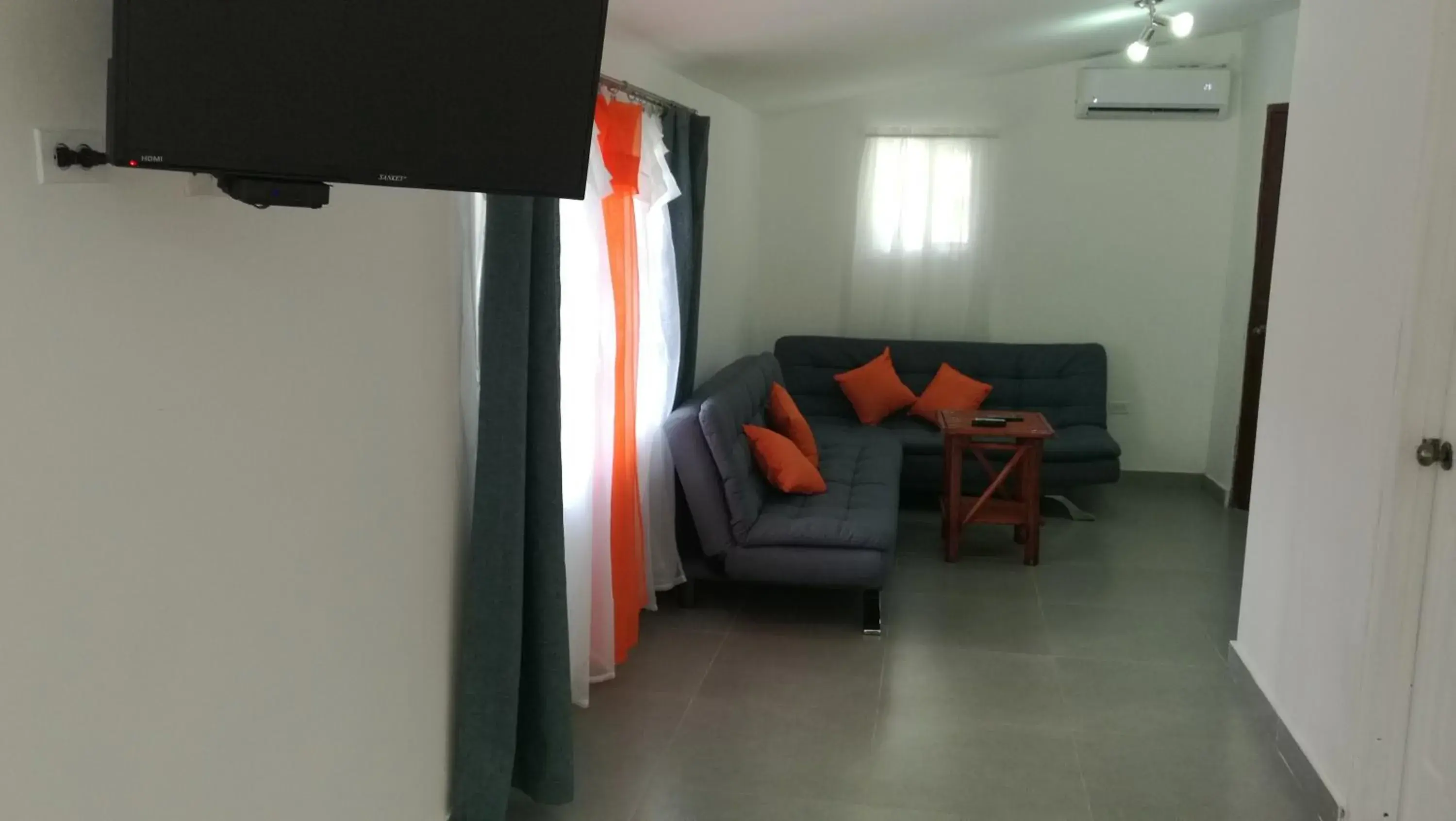 Studio with Terrace in Hotel Gerald Studio with Terrace in Hotel Gerald