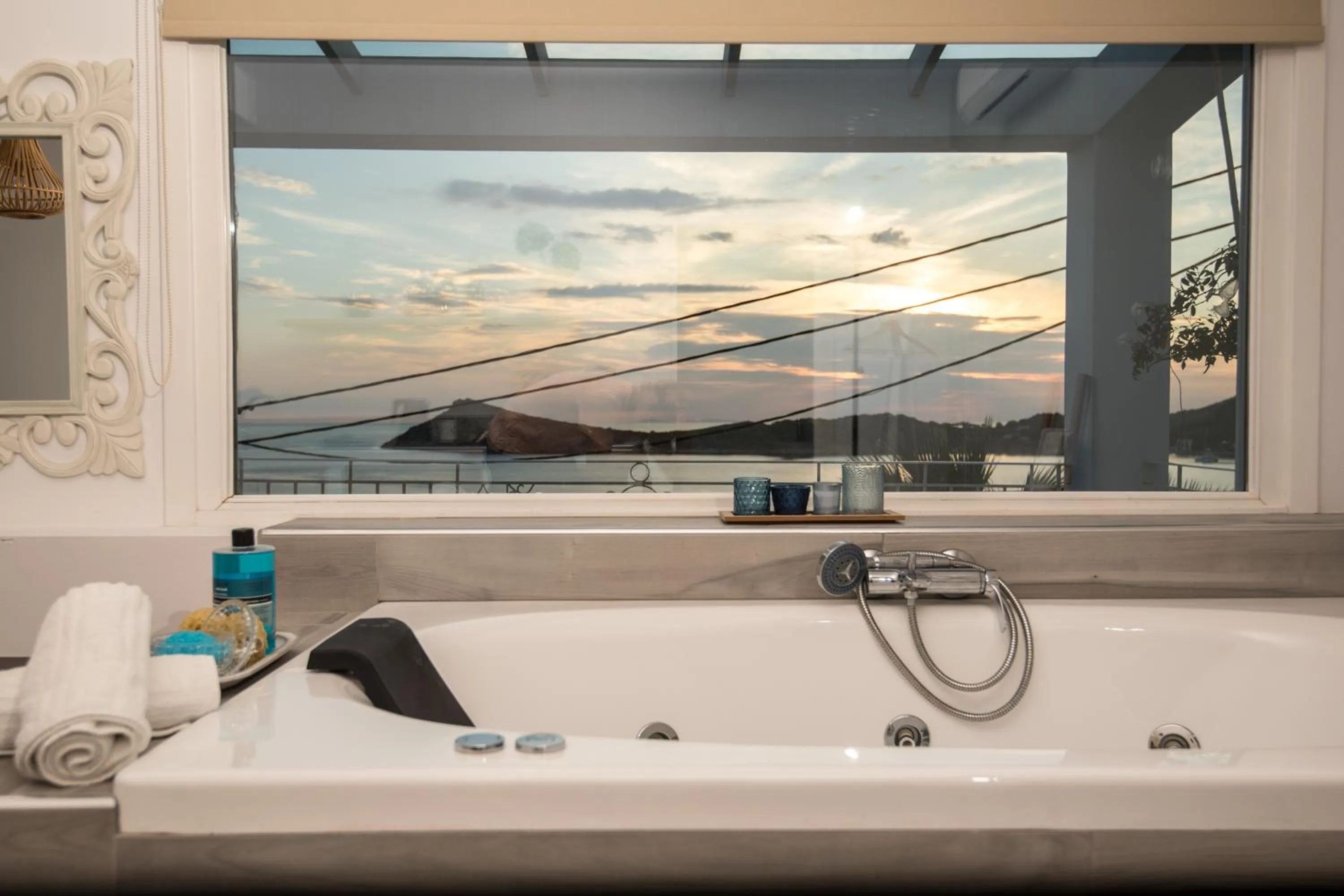 Natural landscape in Hyperion Hotel