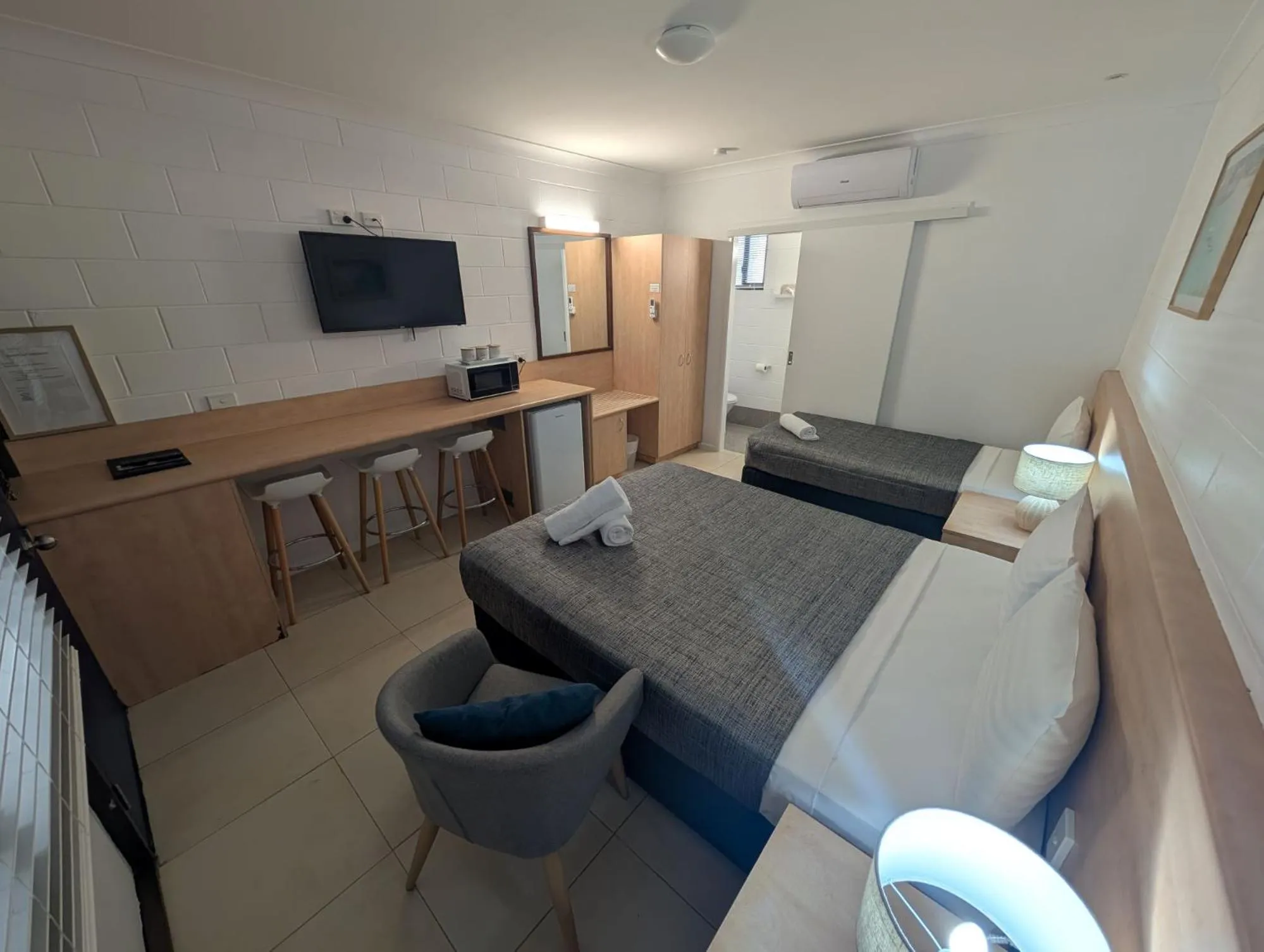 Bedroom in Moffat Beach Motel Caloundra