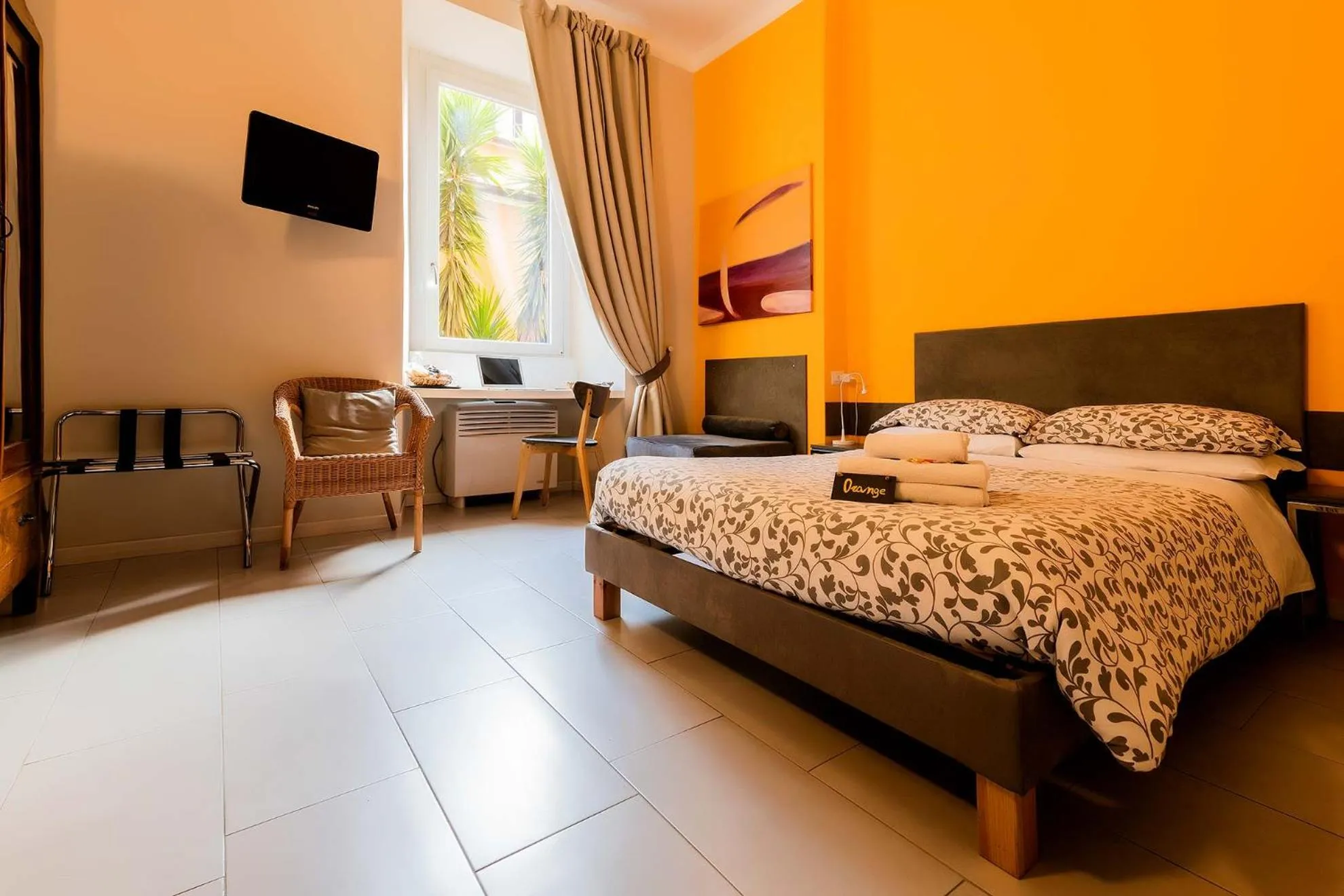 Bed in Paola Guest House