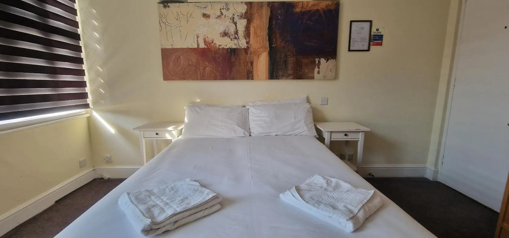 Bed in Mermaid Suite Hotel