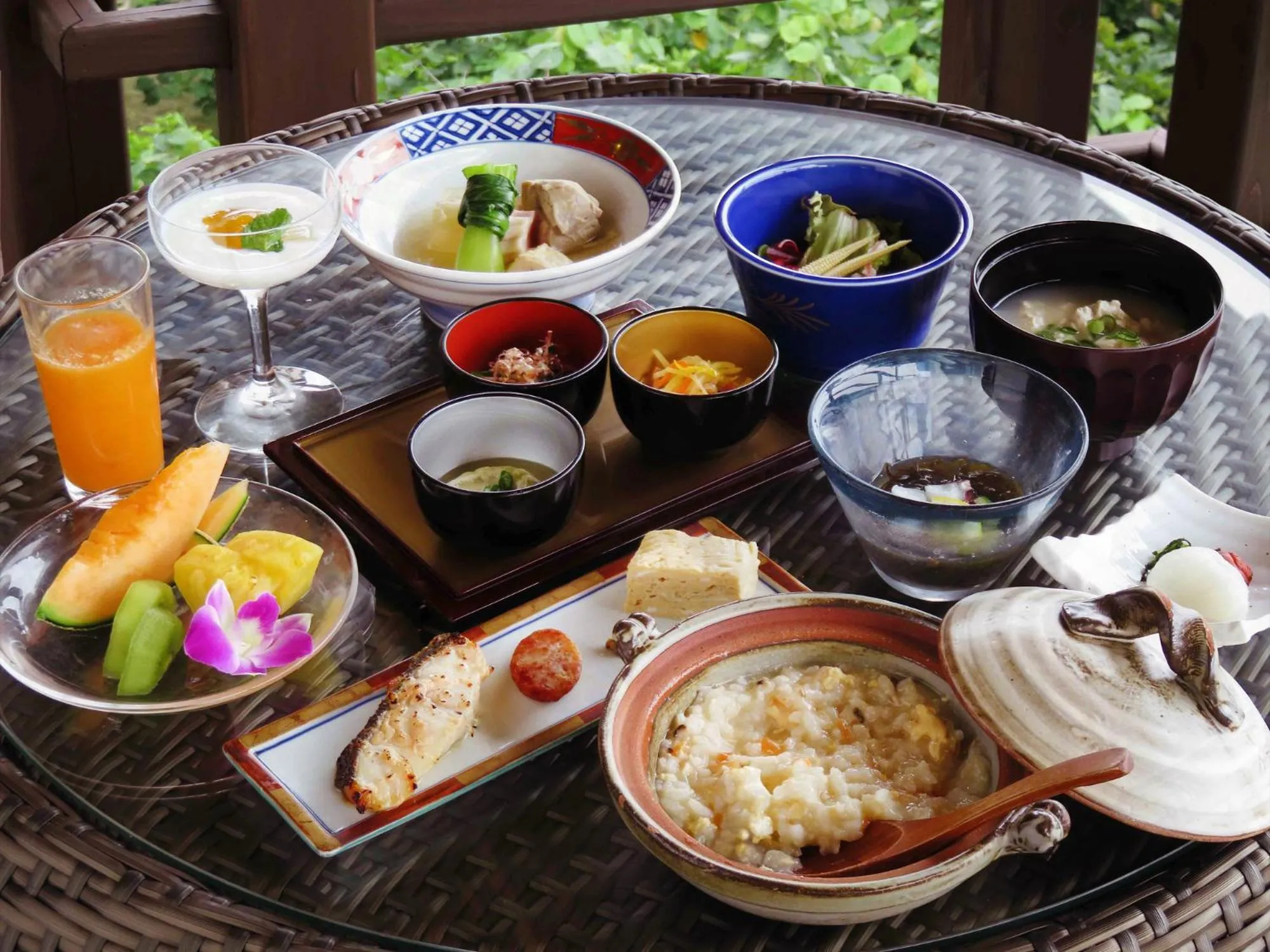 Food in Hyakunagaran