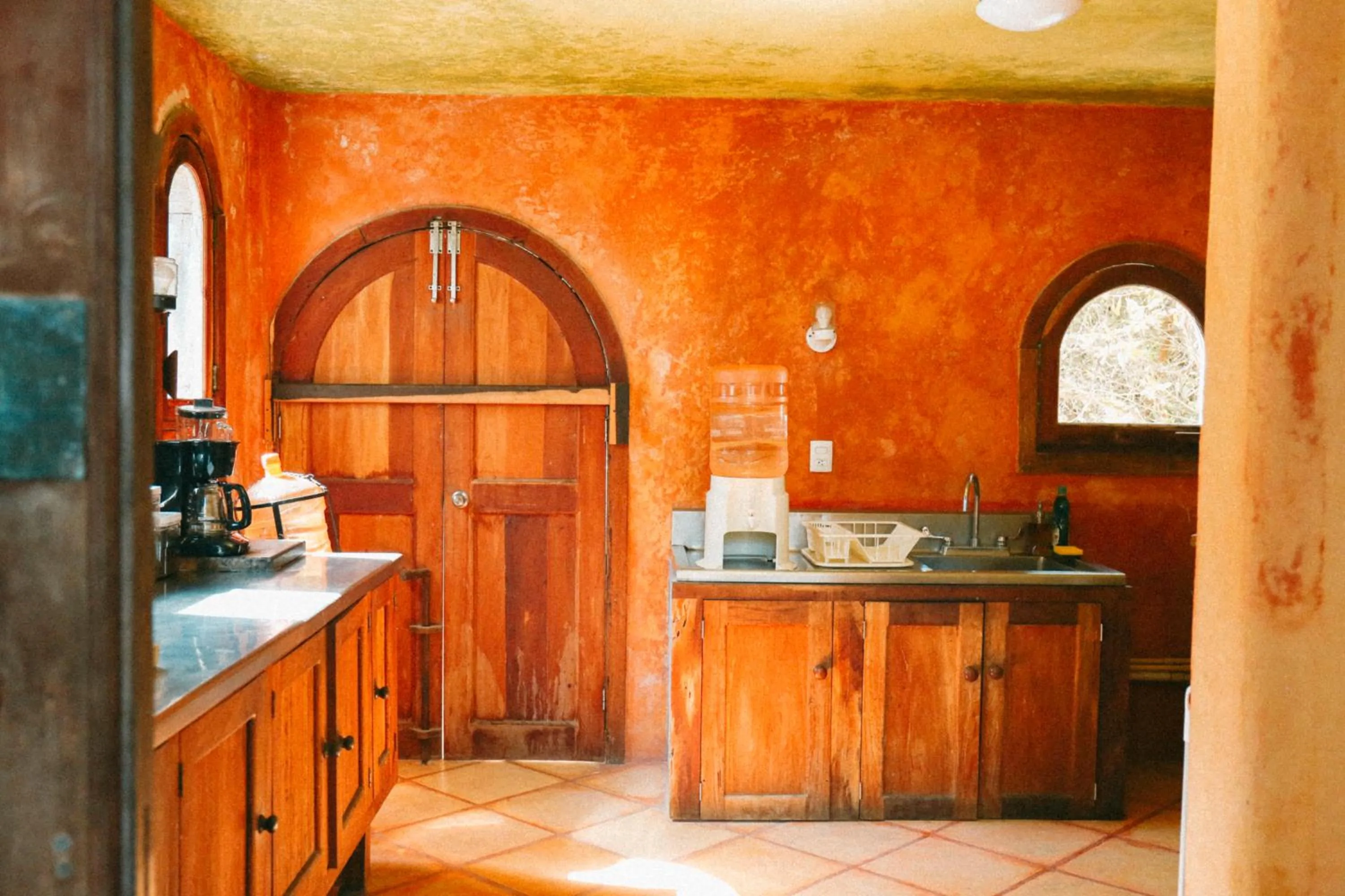 Kitchen or kitchenette in Zamas Hotel