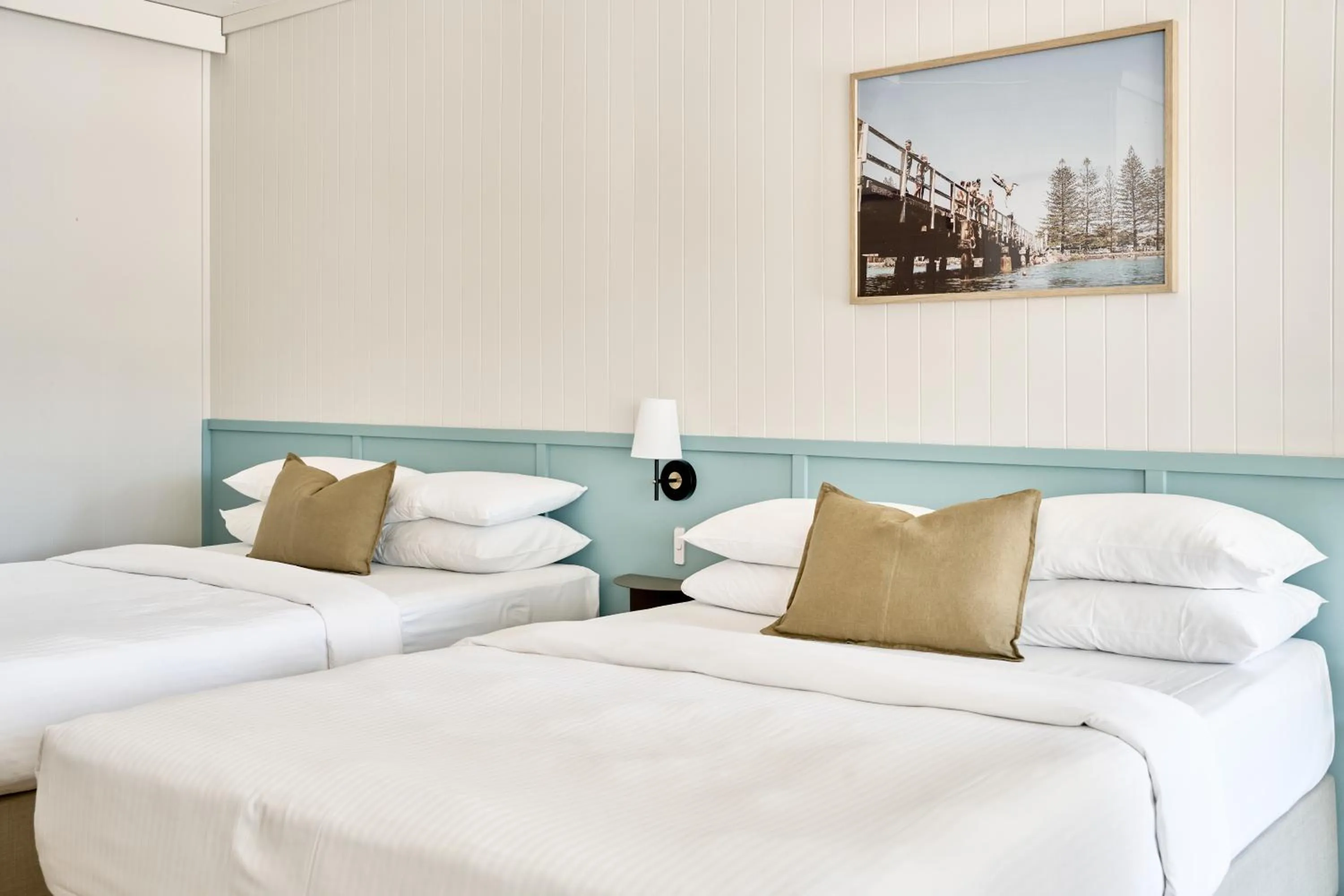 Bedroom, Bed in Chalet Motel Brunswick Heads