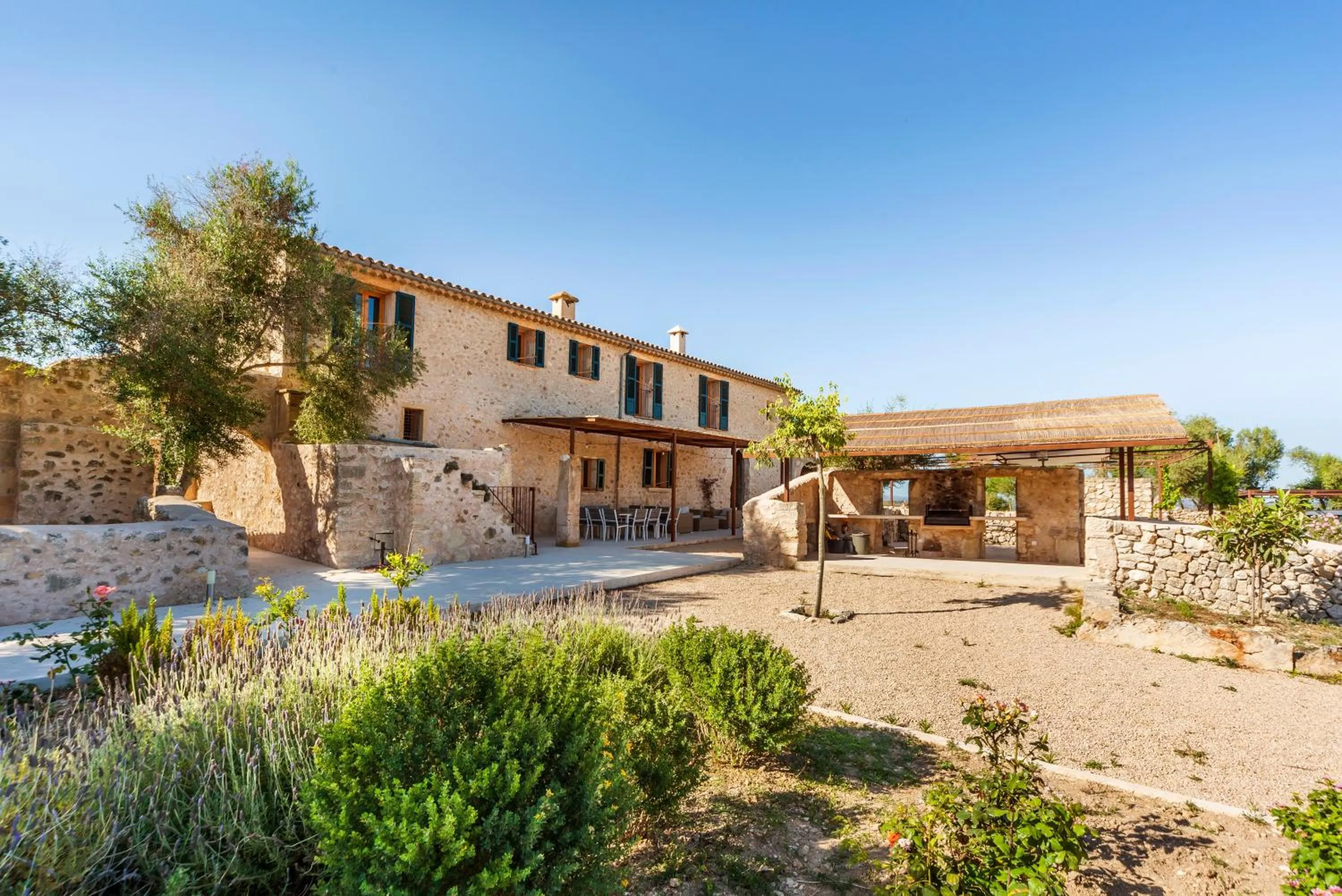 Property building in Cases d’Alcudiarrom