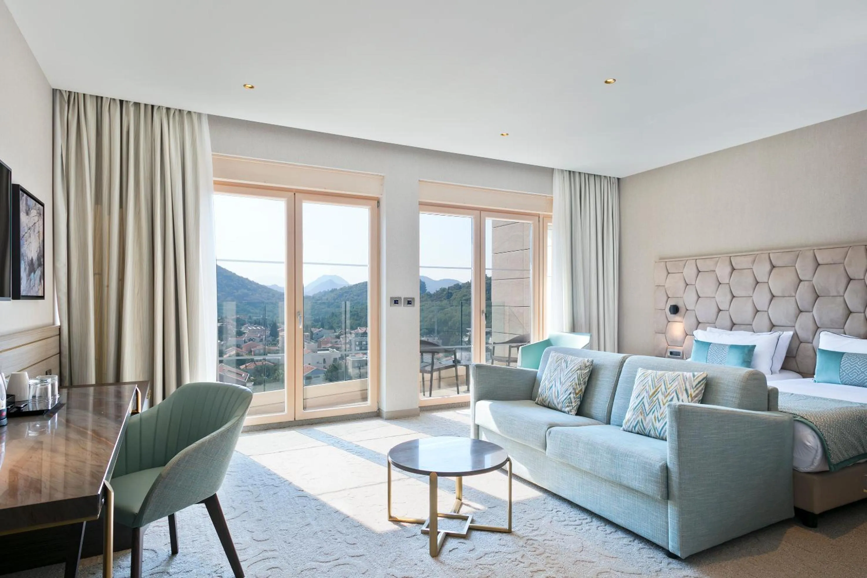 Bedroom in Hotel AMI Budva Petrovac