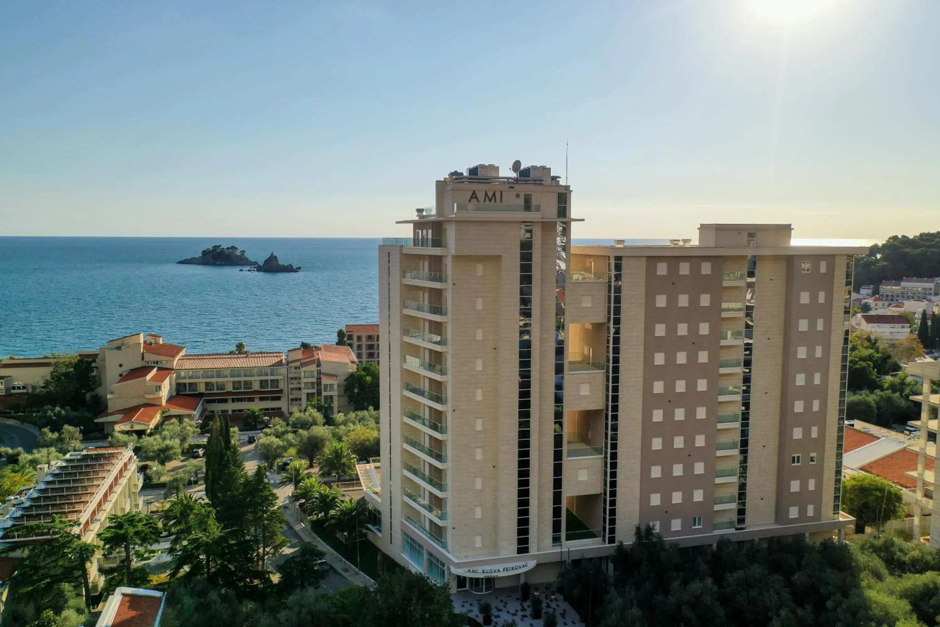 Property building in Hotel AMI Budva Petrovac