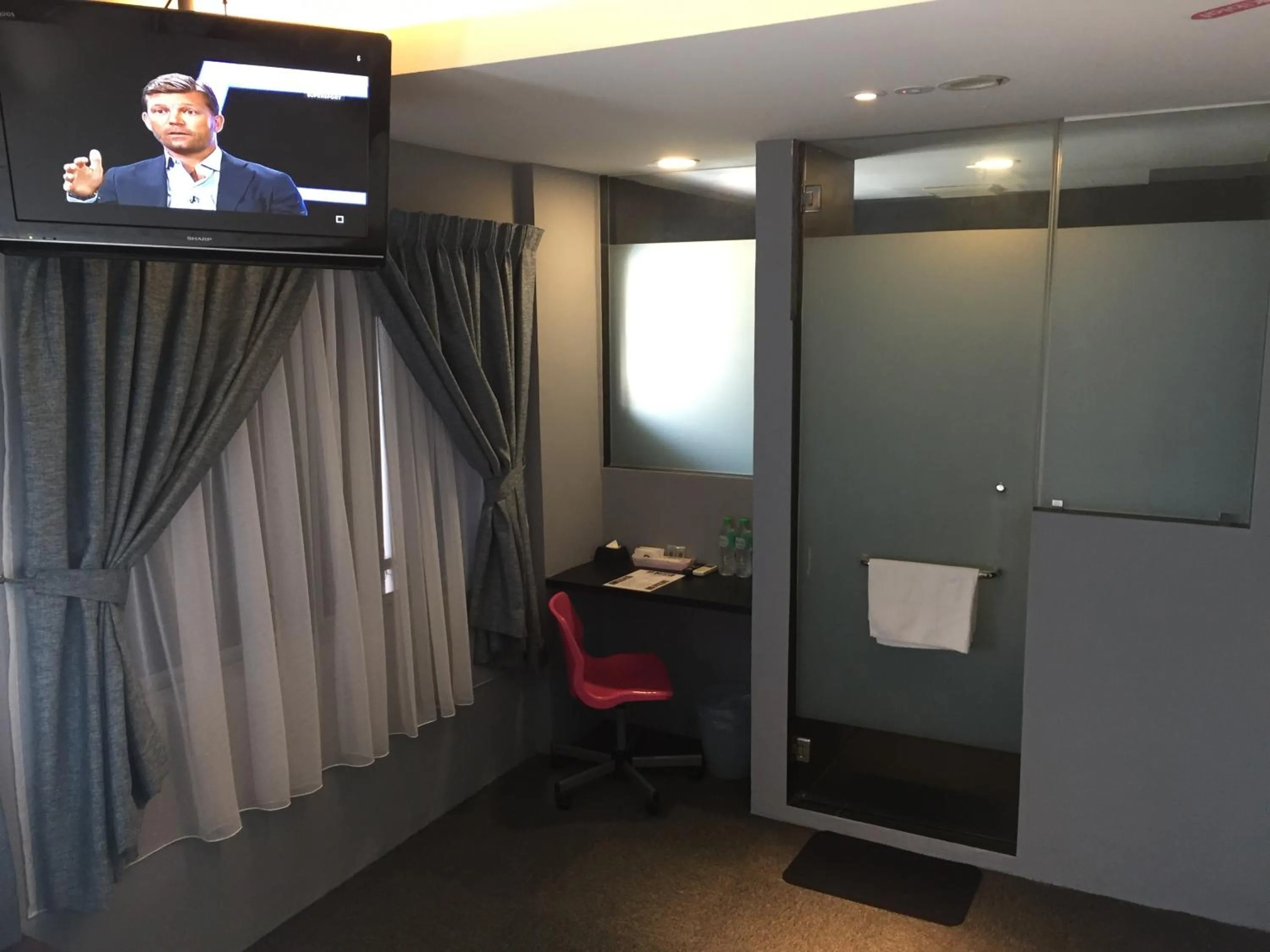 TV and multimedia in Ryokan Chic Hotel