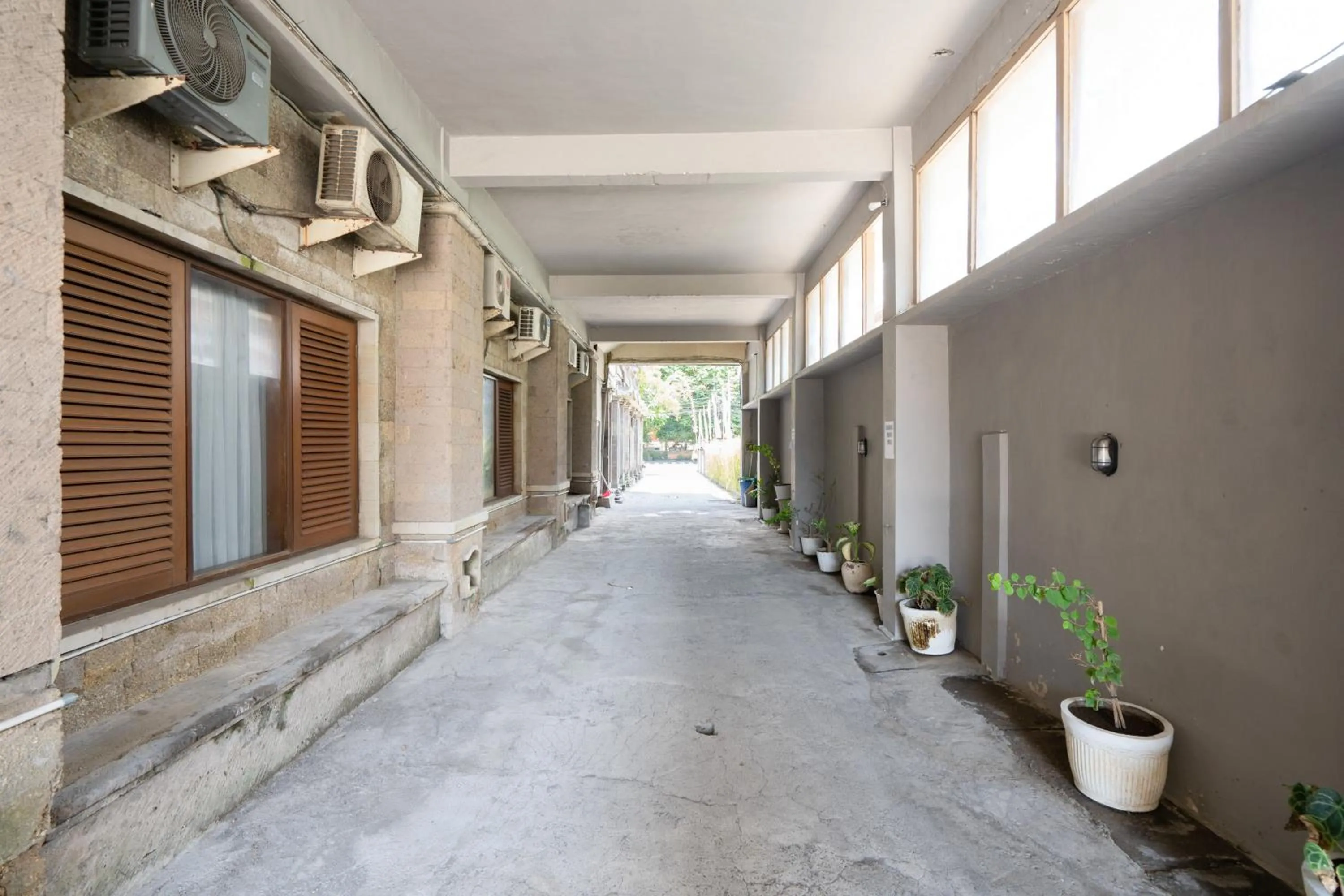 Property building in RedDoorz Plus at Mahajaya Hotel Denpasar