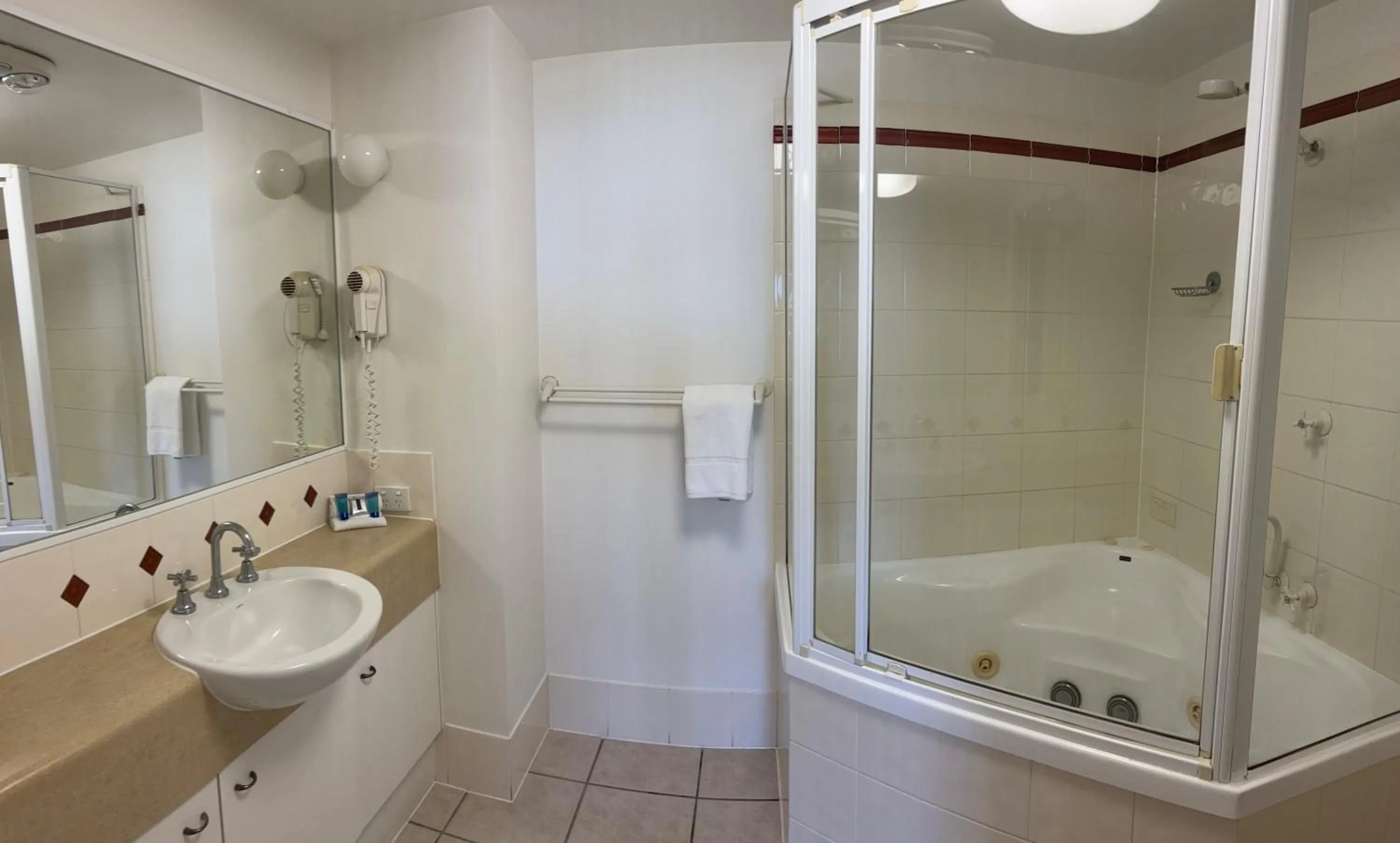 Kings Row Apartments