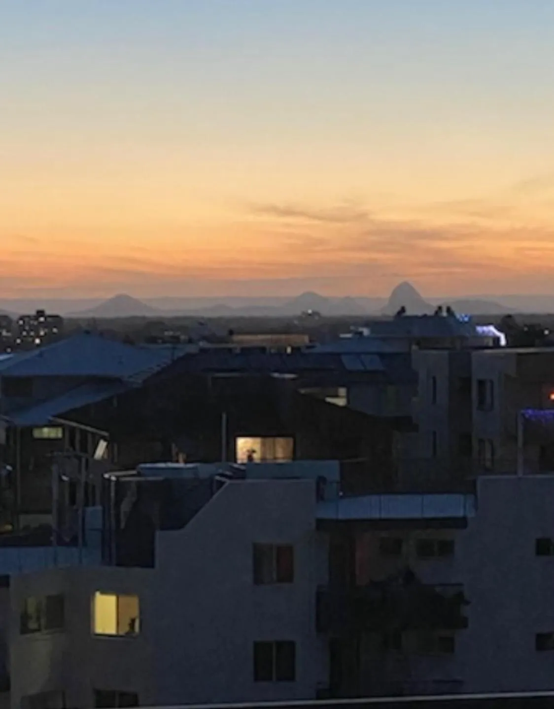 Sunset in Kings Row Apartments