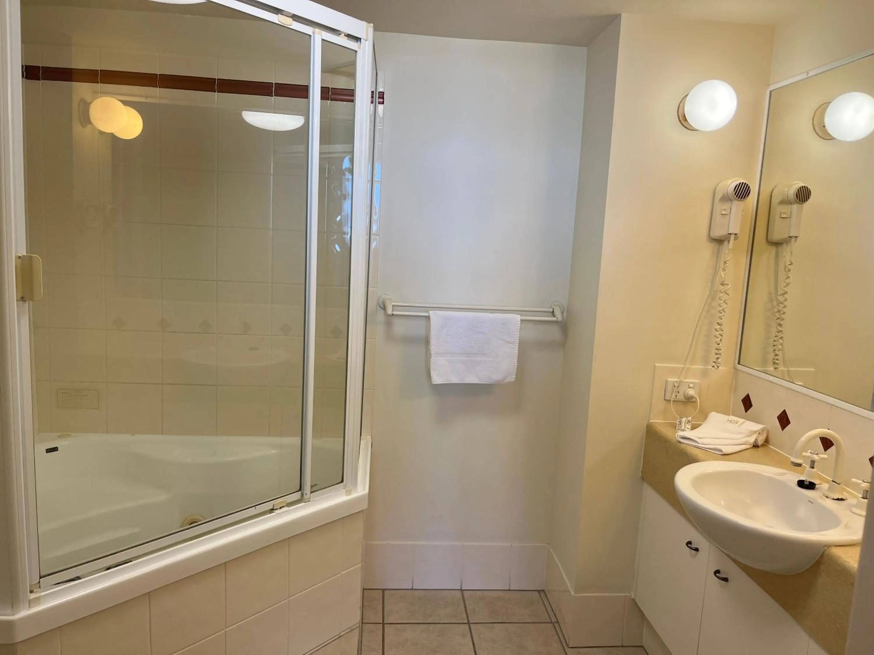 Kings Row Apartments