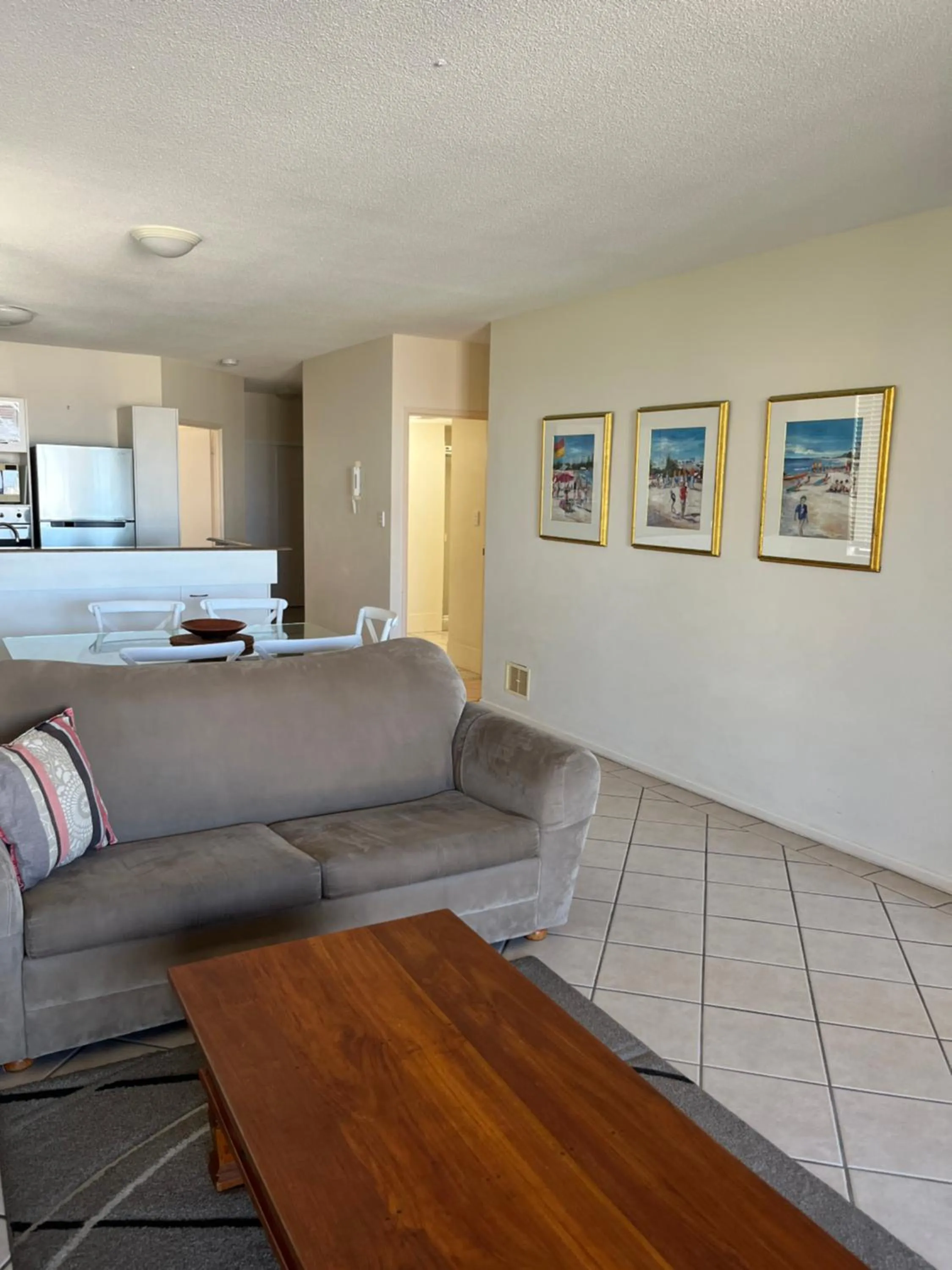 Kings Row Apartments