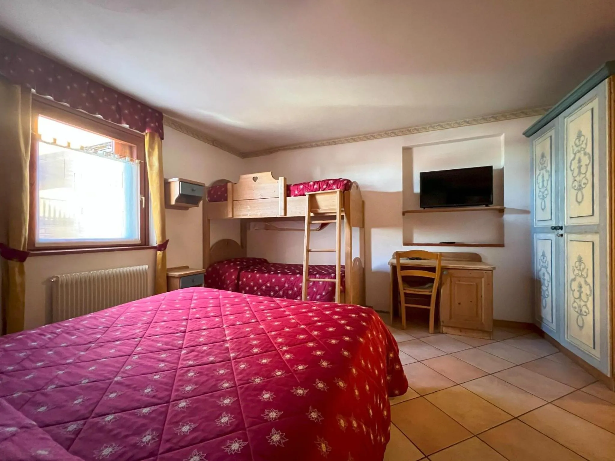 Bed in Hotel Residence Dahu