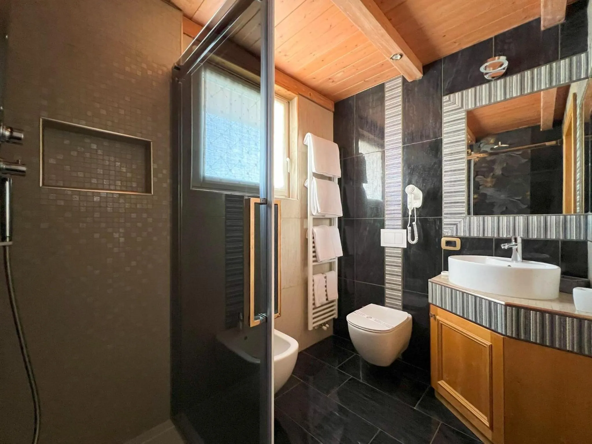 Bathroom in Hotel Residence Dahu