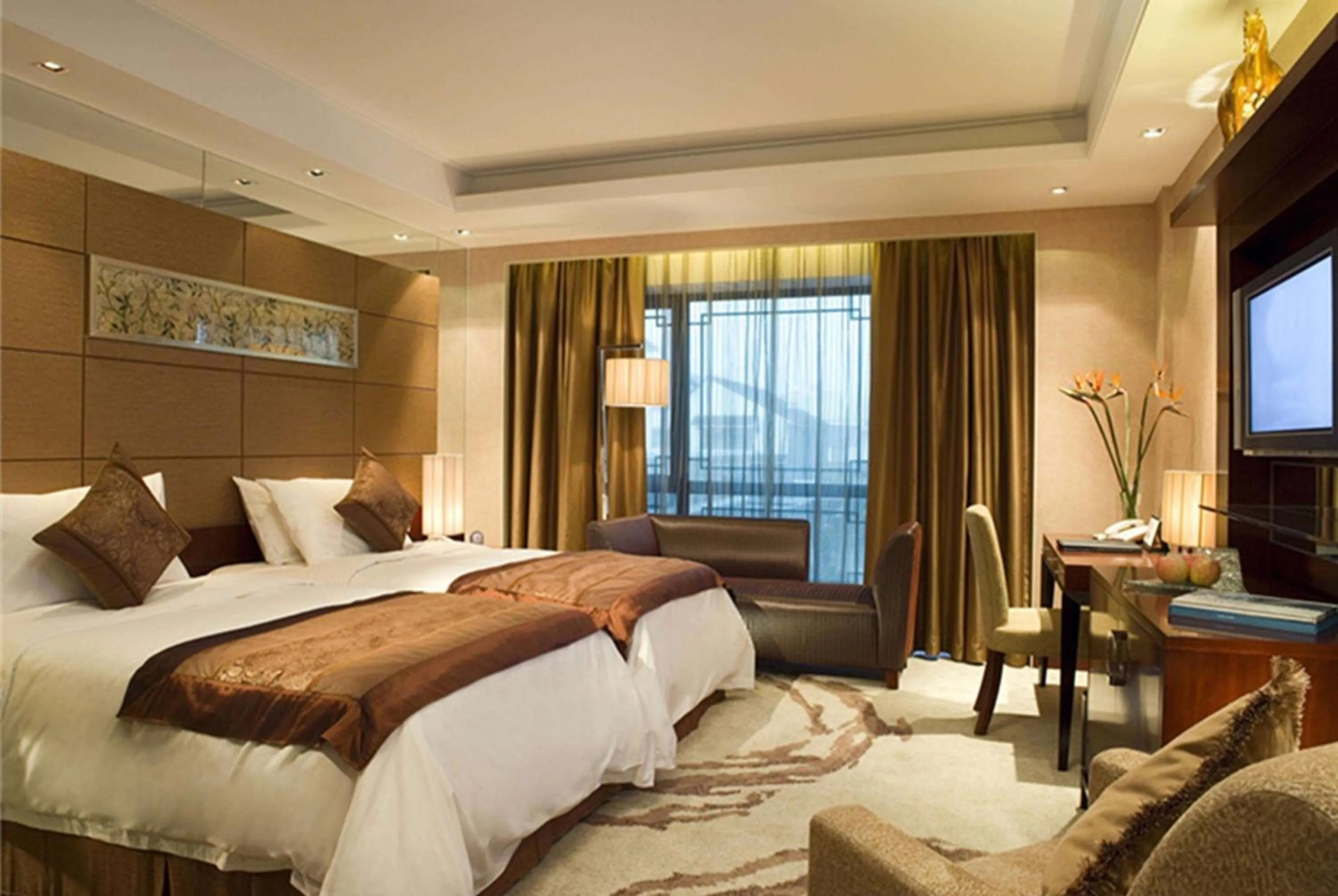 Photo of the whole room, Bed in Wyndham Garden Suzhou