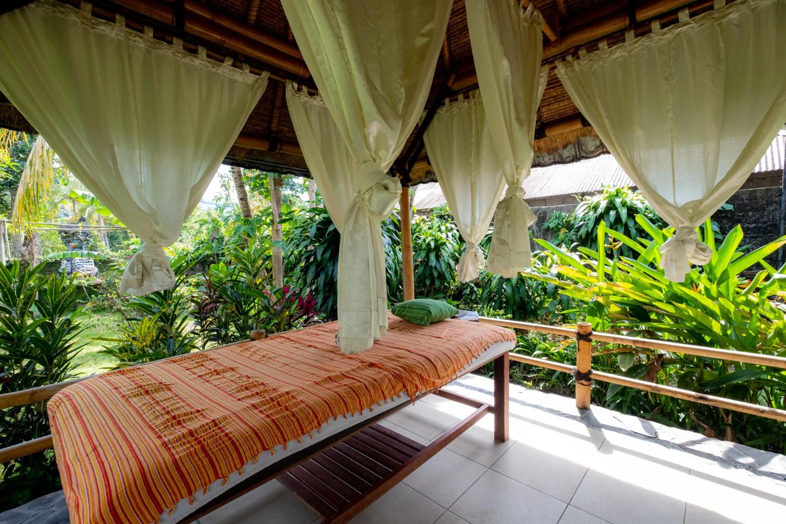 Spa and wellness centre/facilities in Villa Manuk