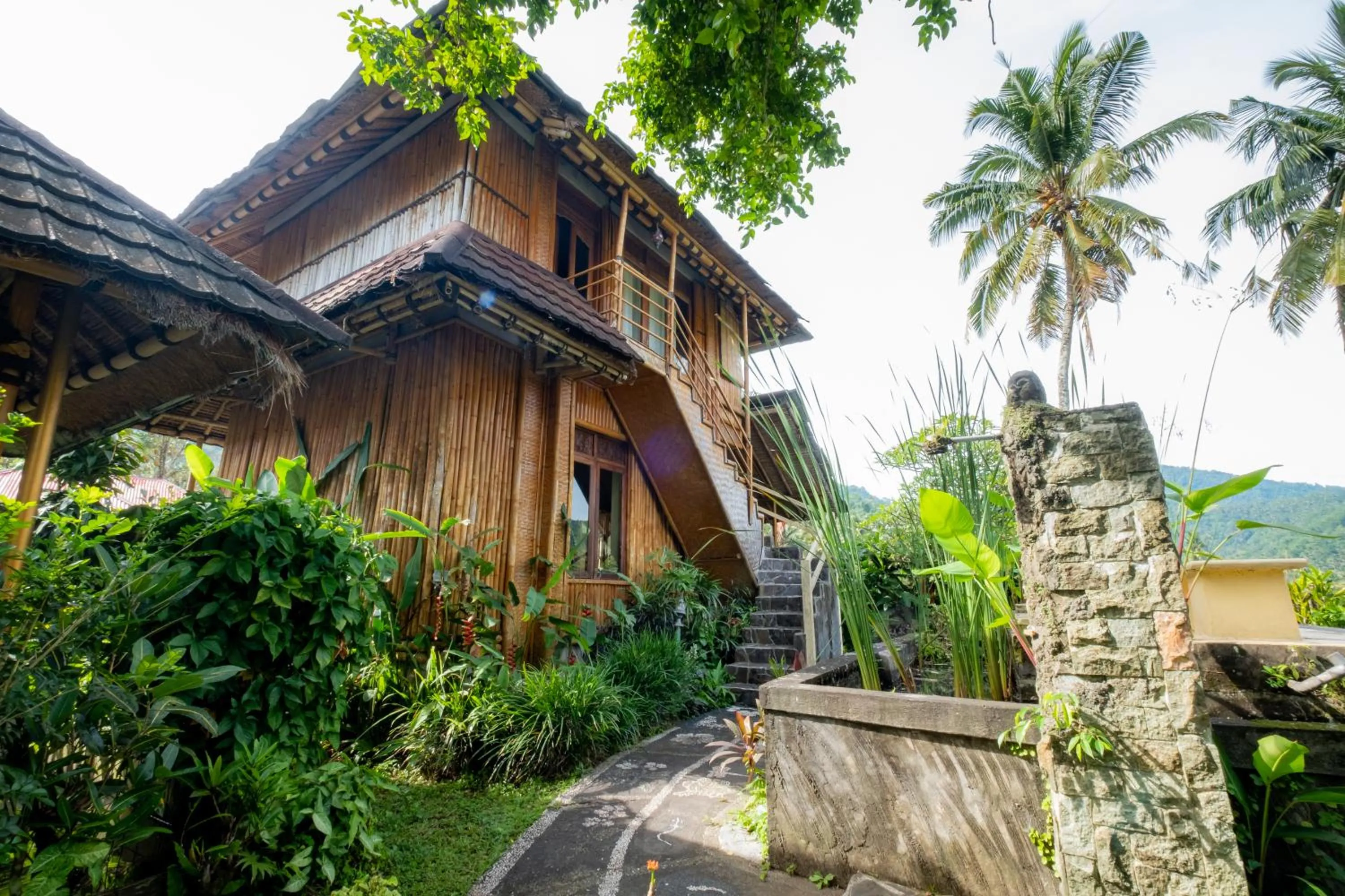 Garden view in Villa Manuk