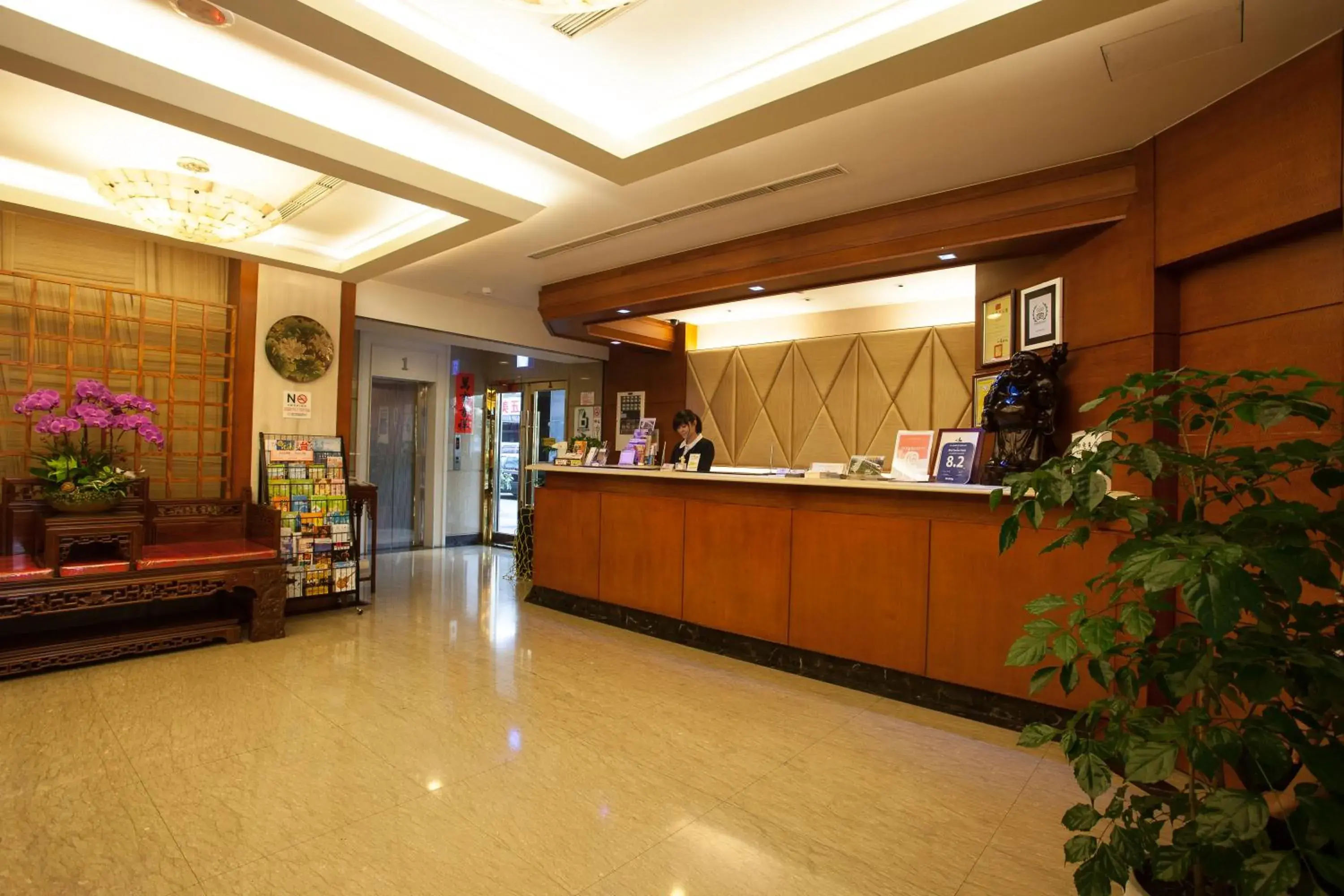 Facade/entrance in Rich Garden Hotel Facade/entrance in Rich Garden Hotel