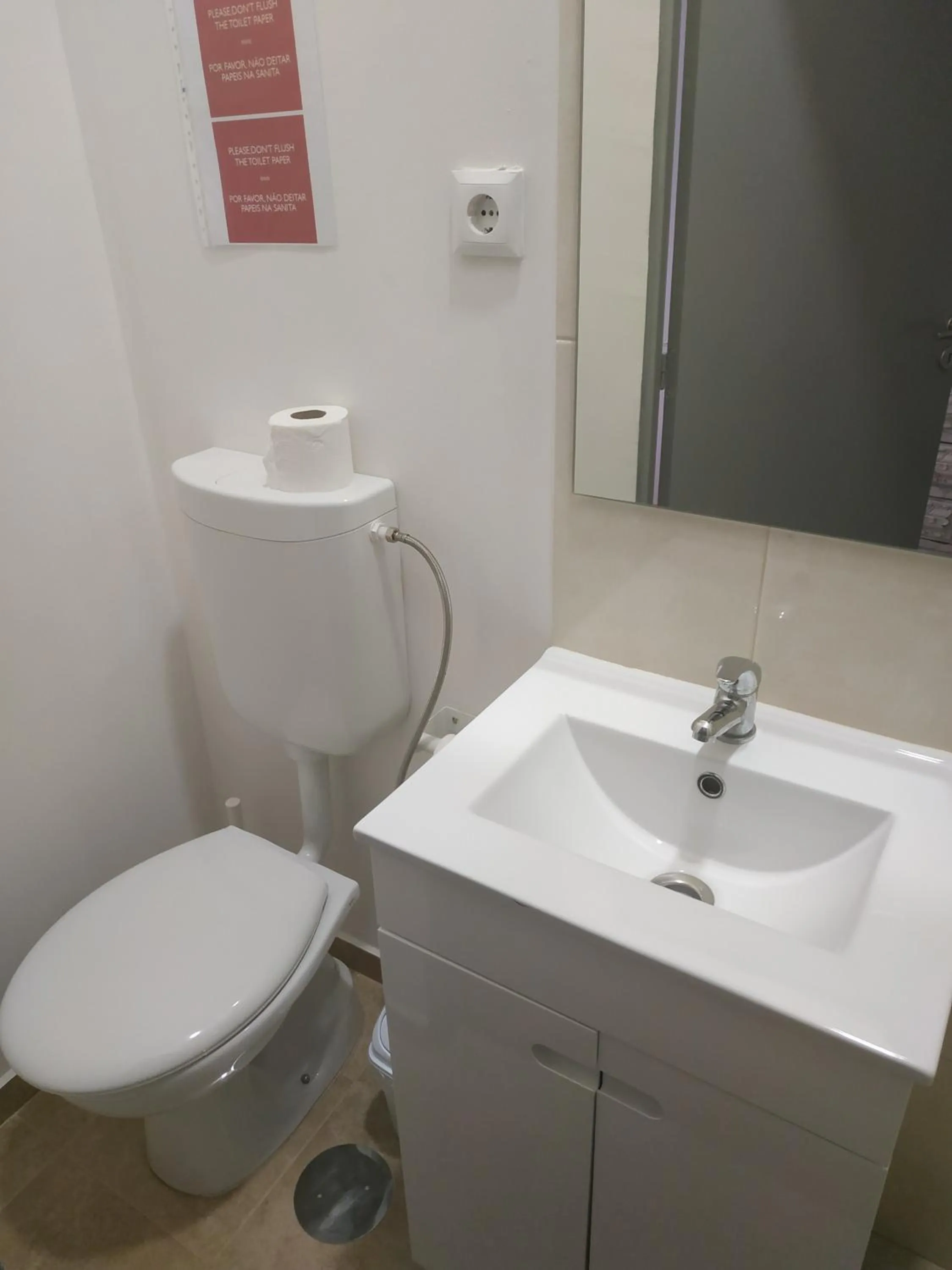 Bathroom in Gabriel Guesthouse