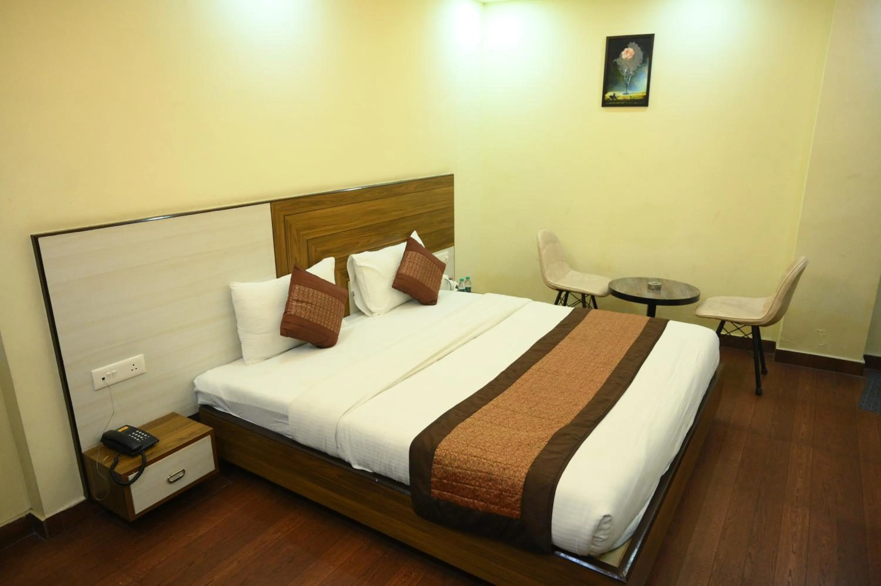 Bed in Hotel Grand Kailash,Kotdwara