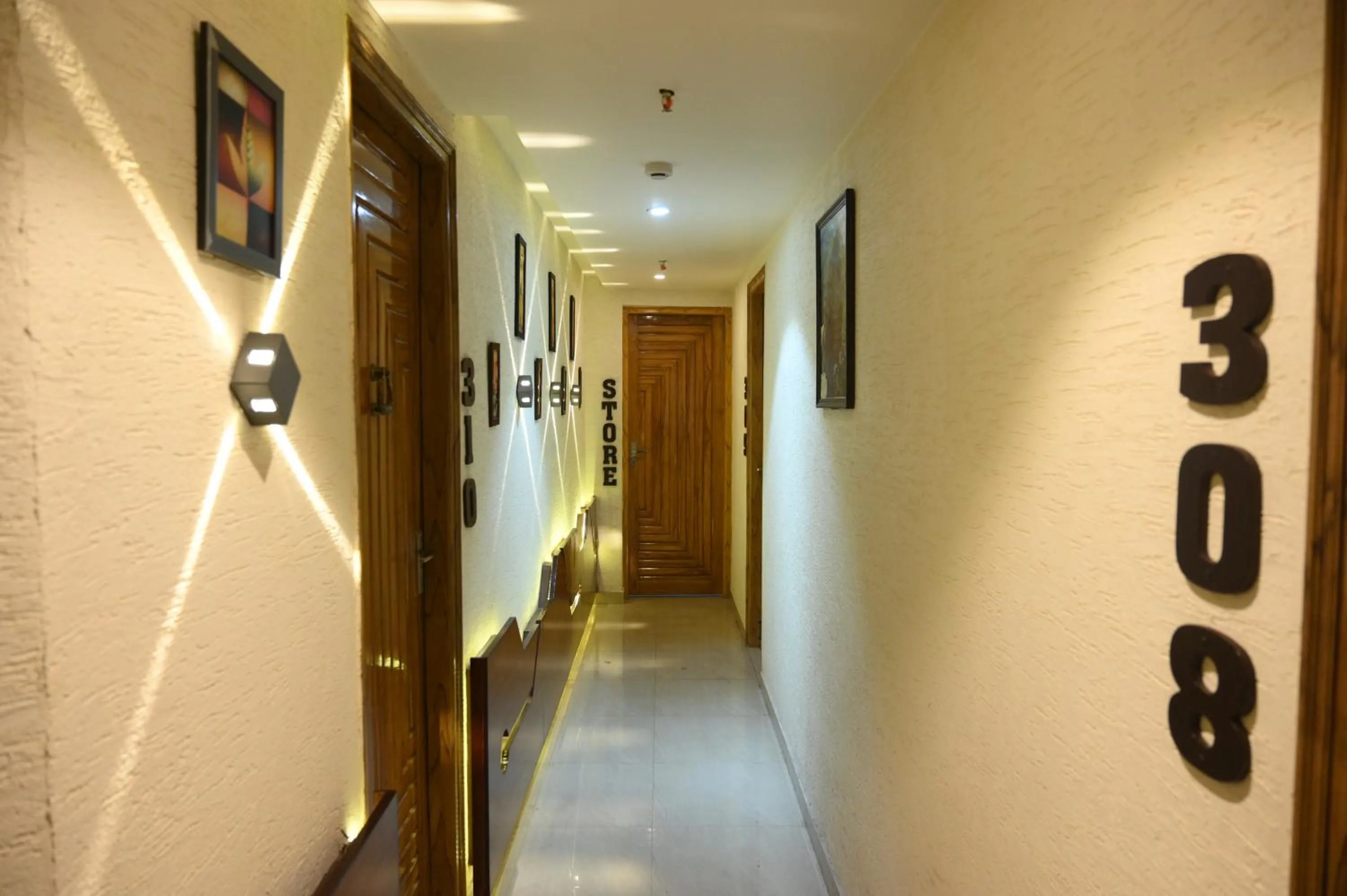 Hotel Grand Kailash,Kotdwara