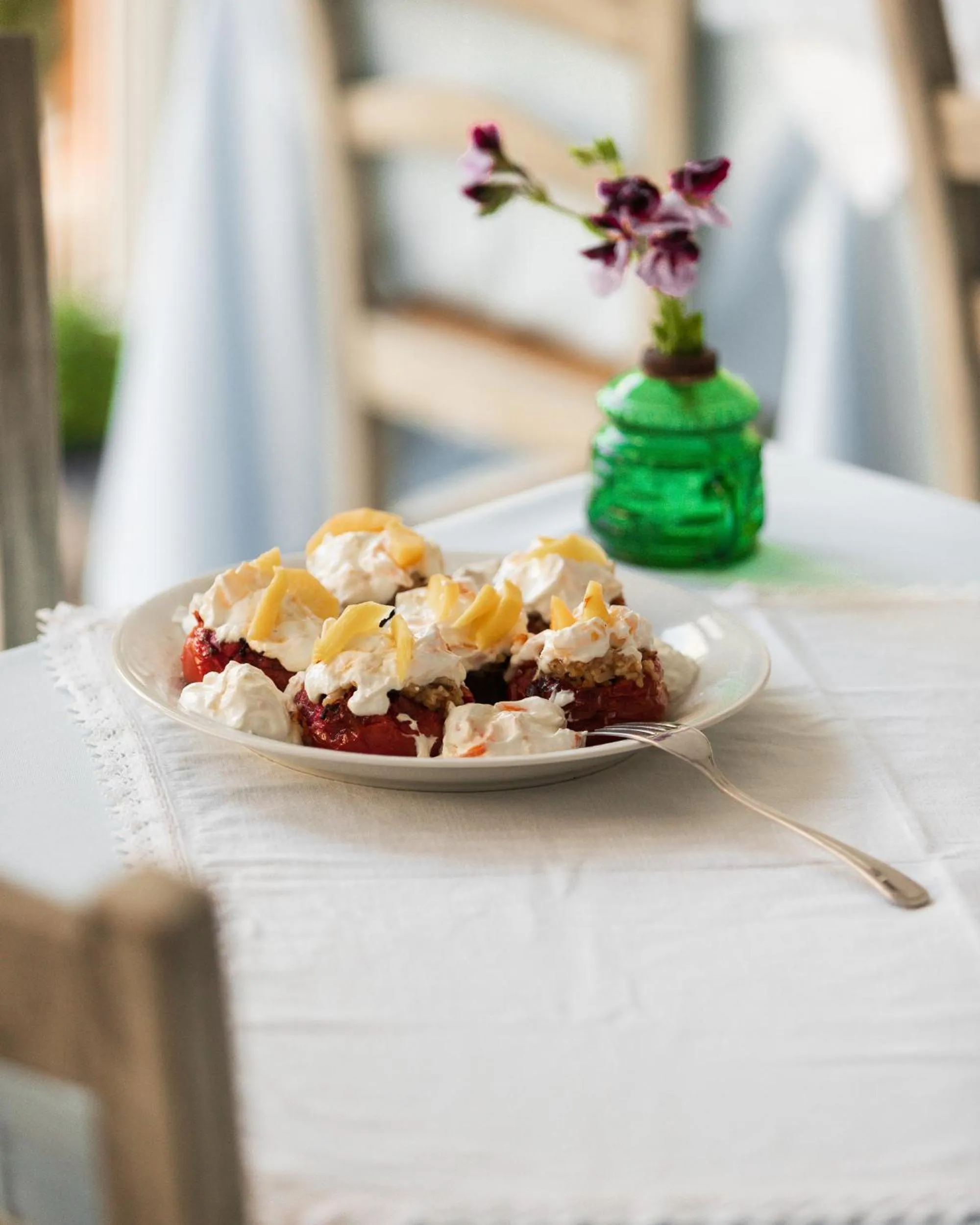 Restaurant/places to eat in Tinos Resort