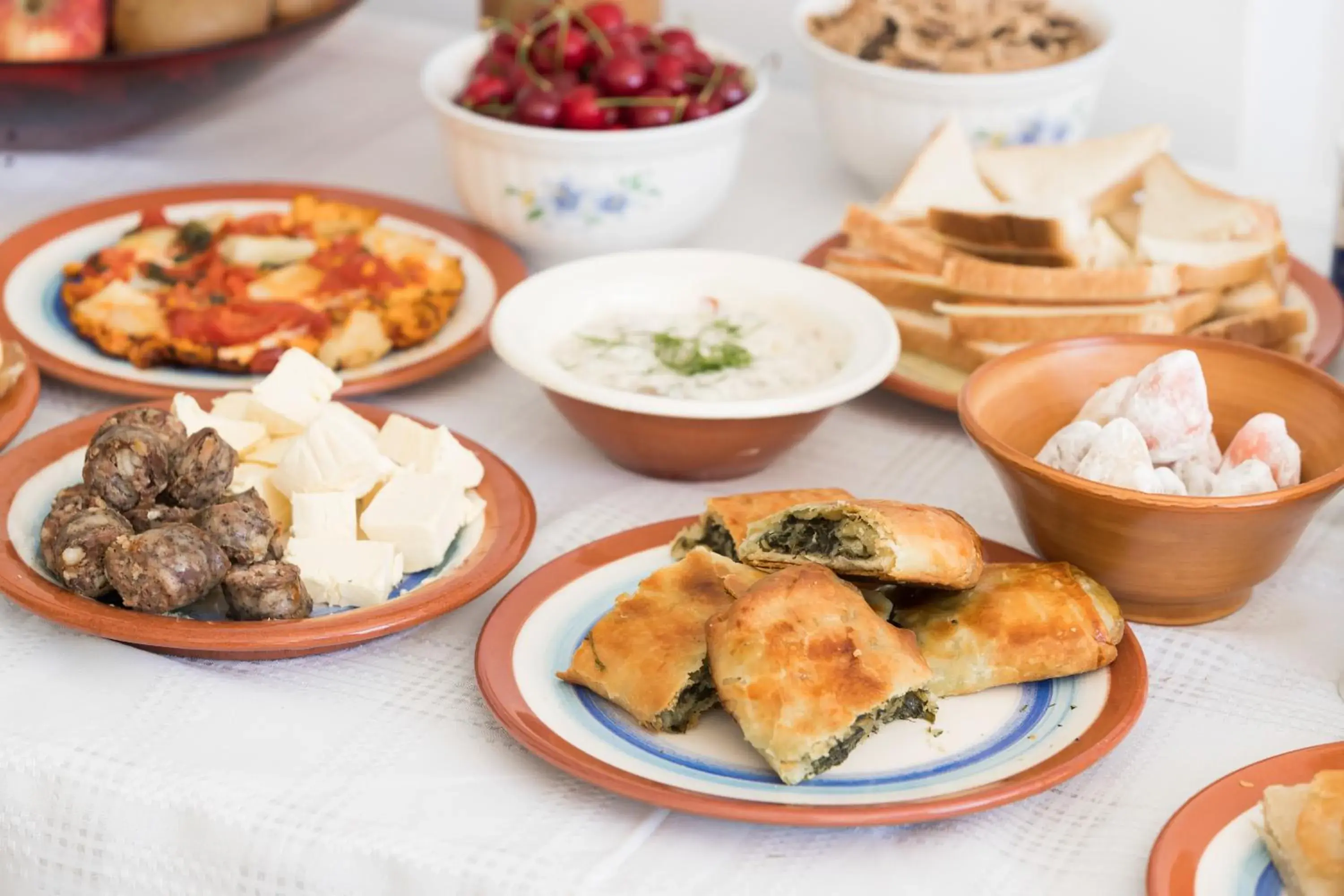 Restaurant/places to eat in Tinos Resort Restaurant/places to eat in Tinos Resort