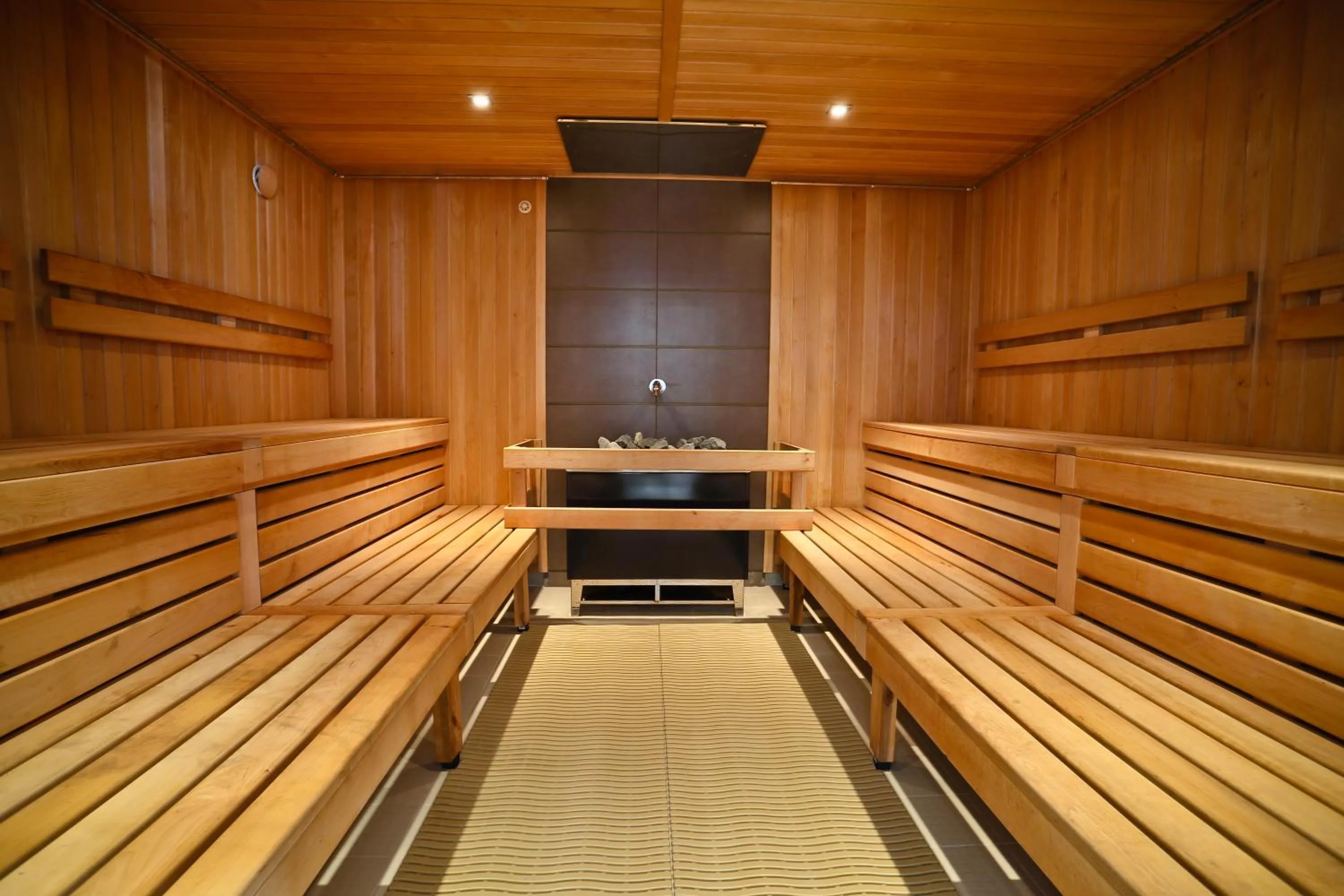 Public Bath in Terra Nova Sport&Spa Hotel