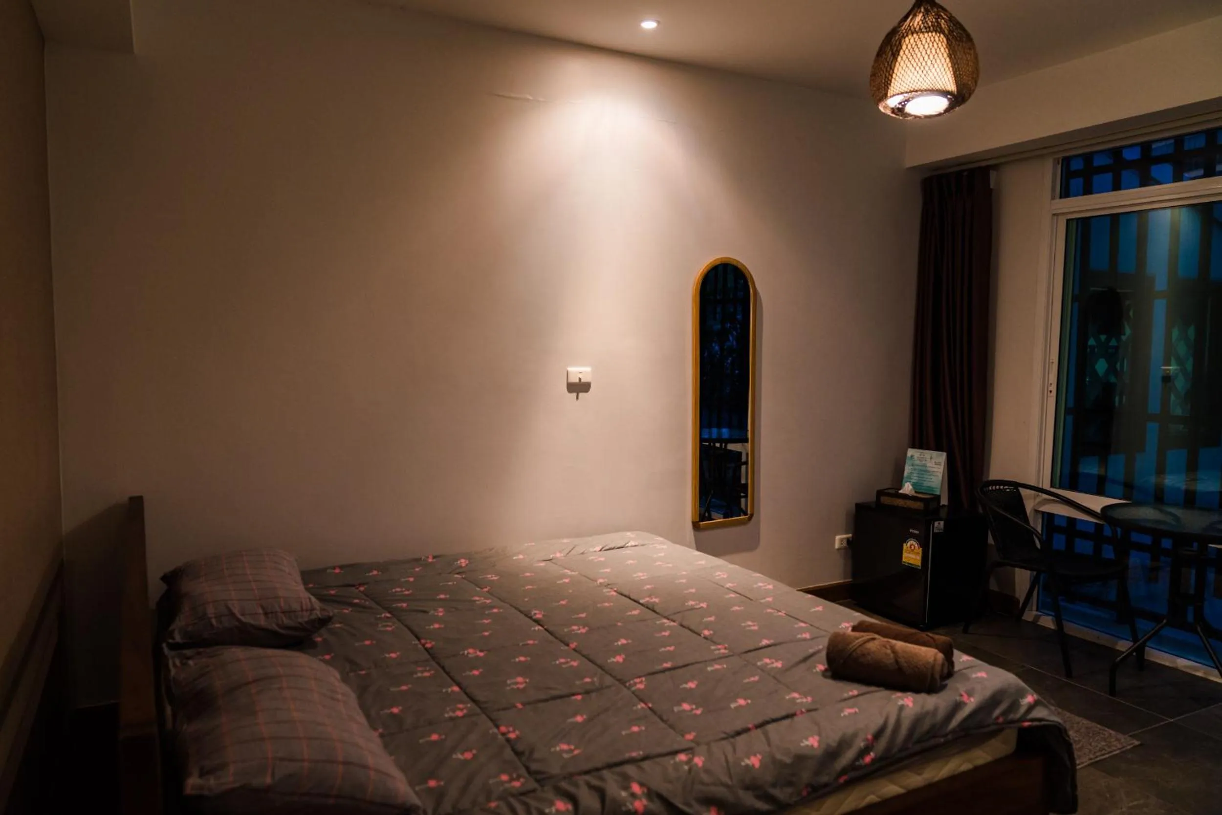 Bedroom, Bed in Arbor's house