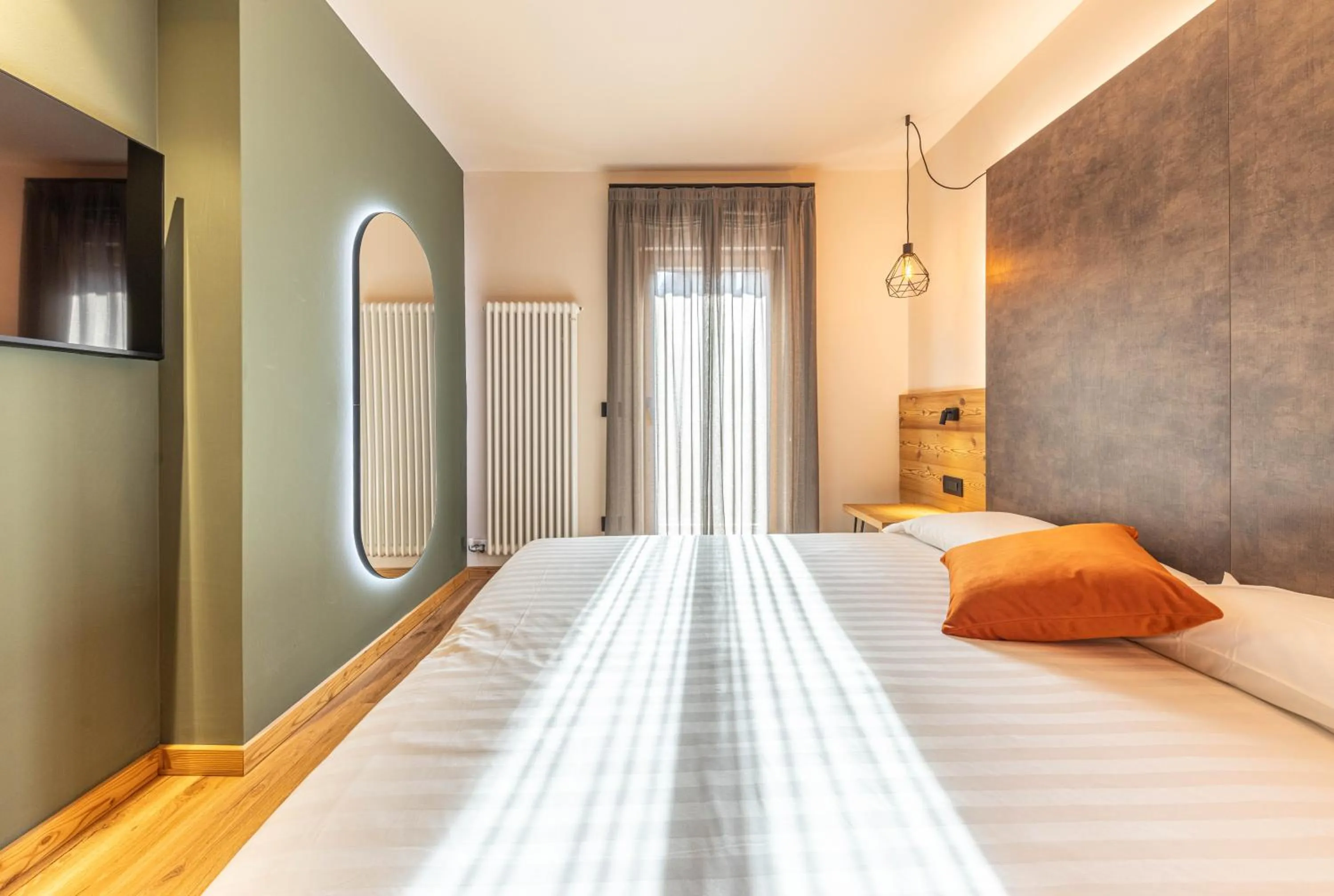 Photo of the whole room, Bed in Hotel Laste'