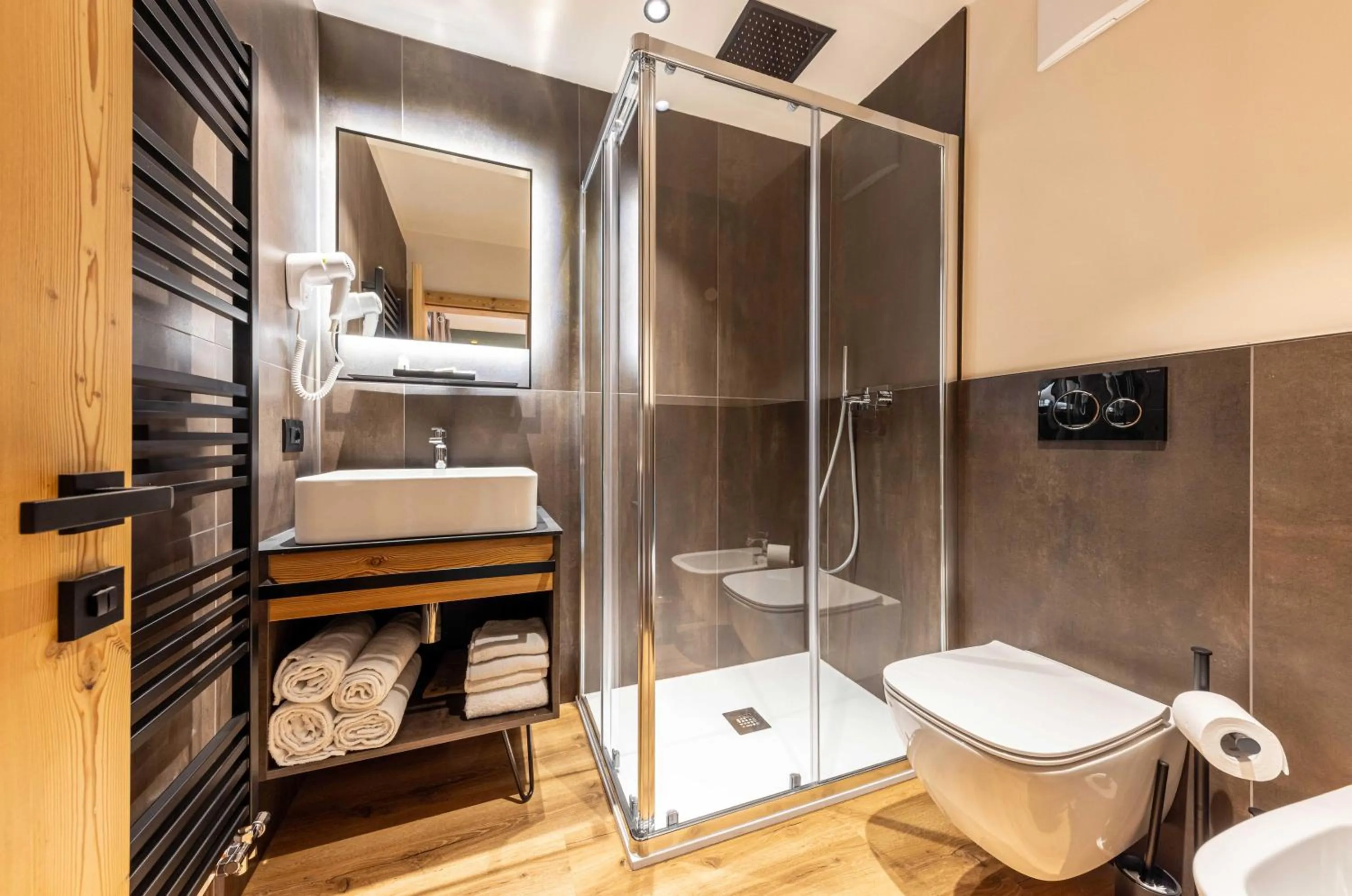 Bathroom in Hotel Laste'