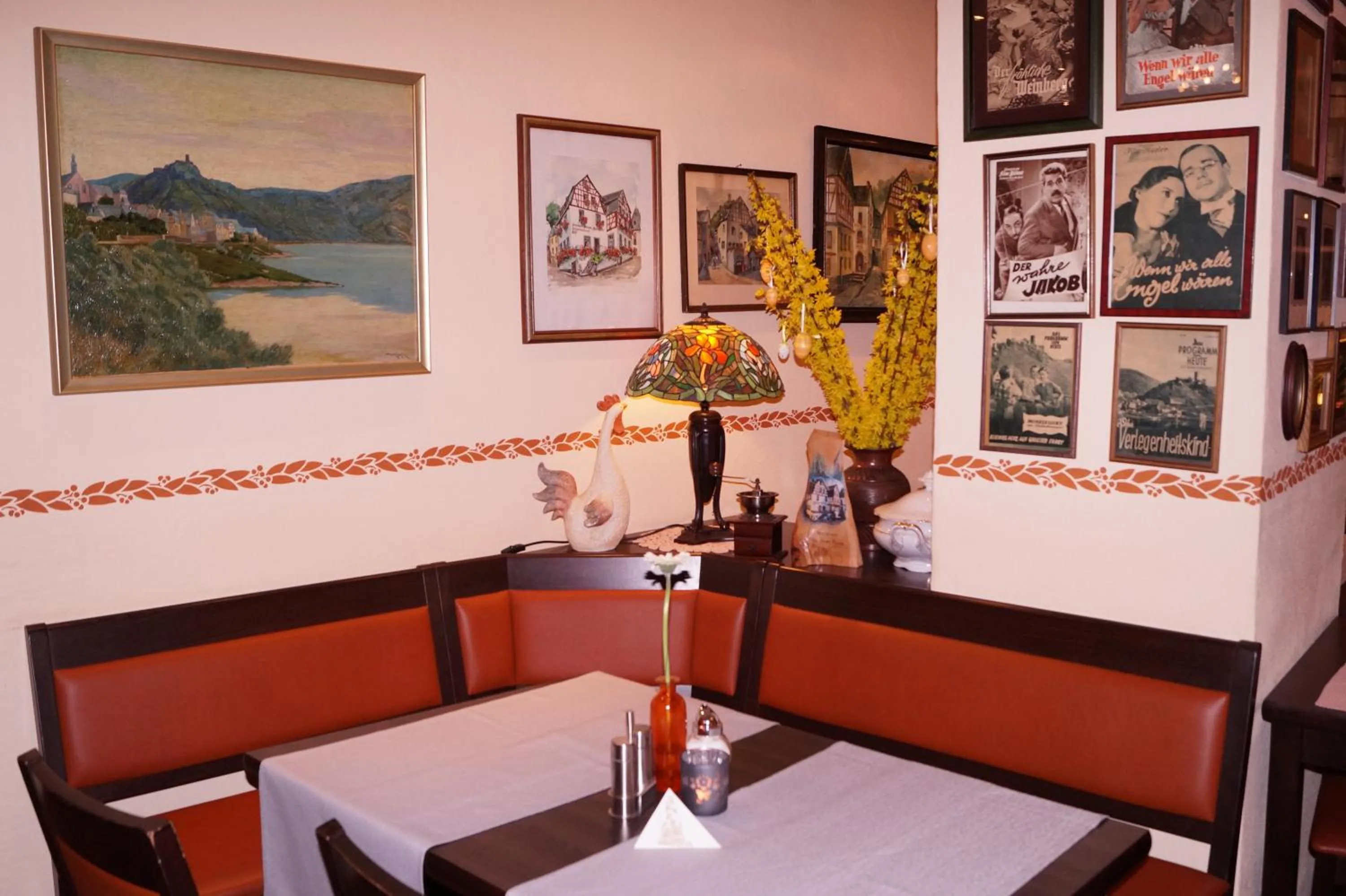Restaurant/places to eat in Hotel Gute Quelle
