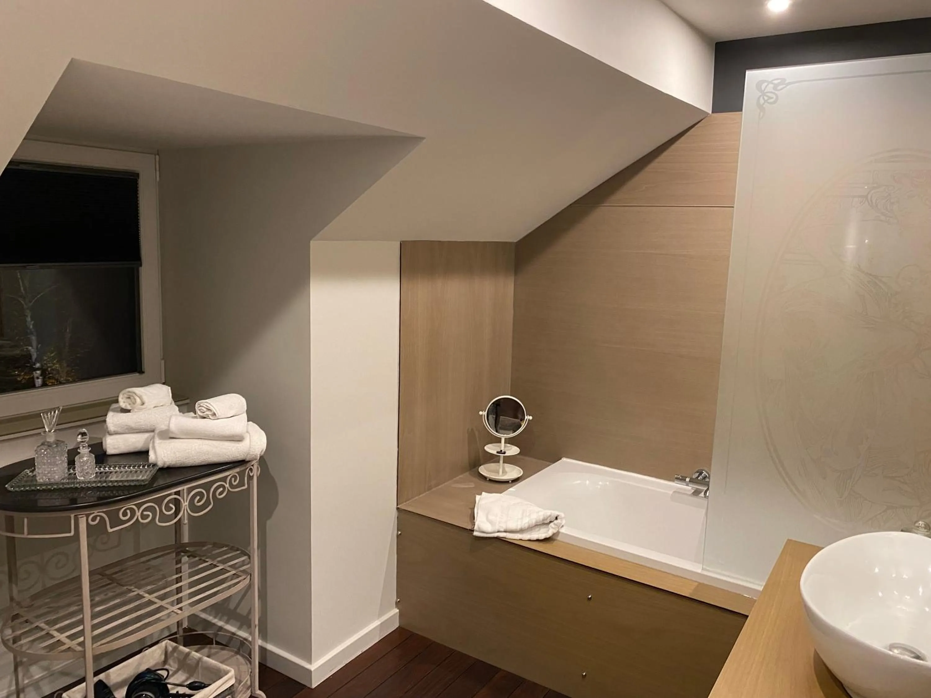 Bathroom in Au Petit Manoir