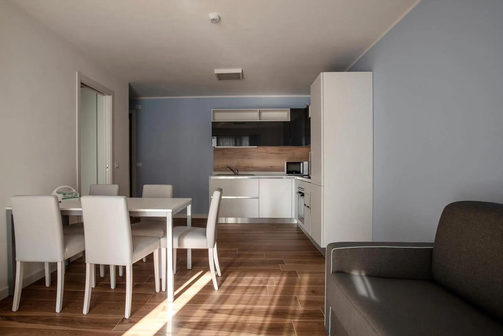 Kitchen or kitchenette in Aparthotel Miramare