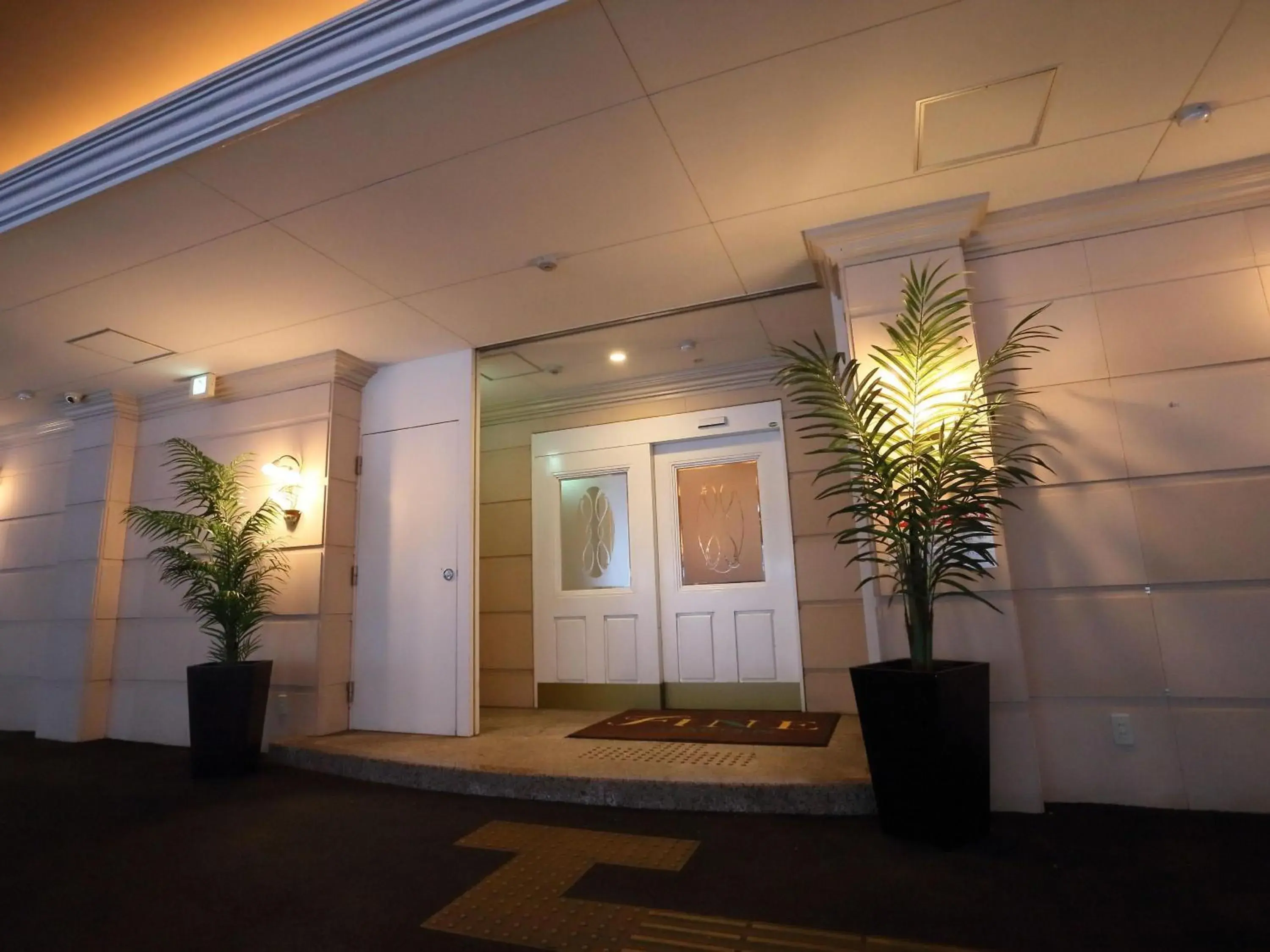 Facade/entrance in Hotel Fine Garden Nara Horai Facade/entrance in Hotel Fine Garden Nara Horai