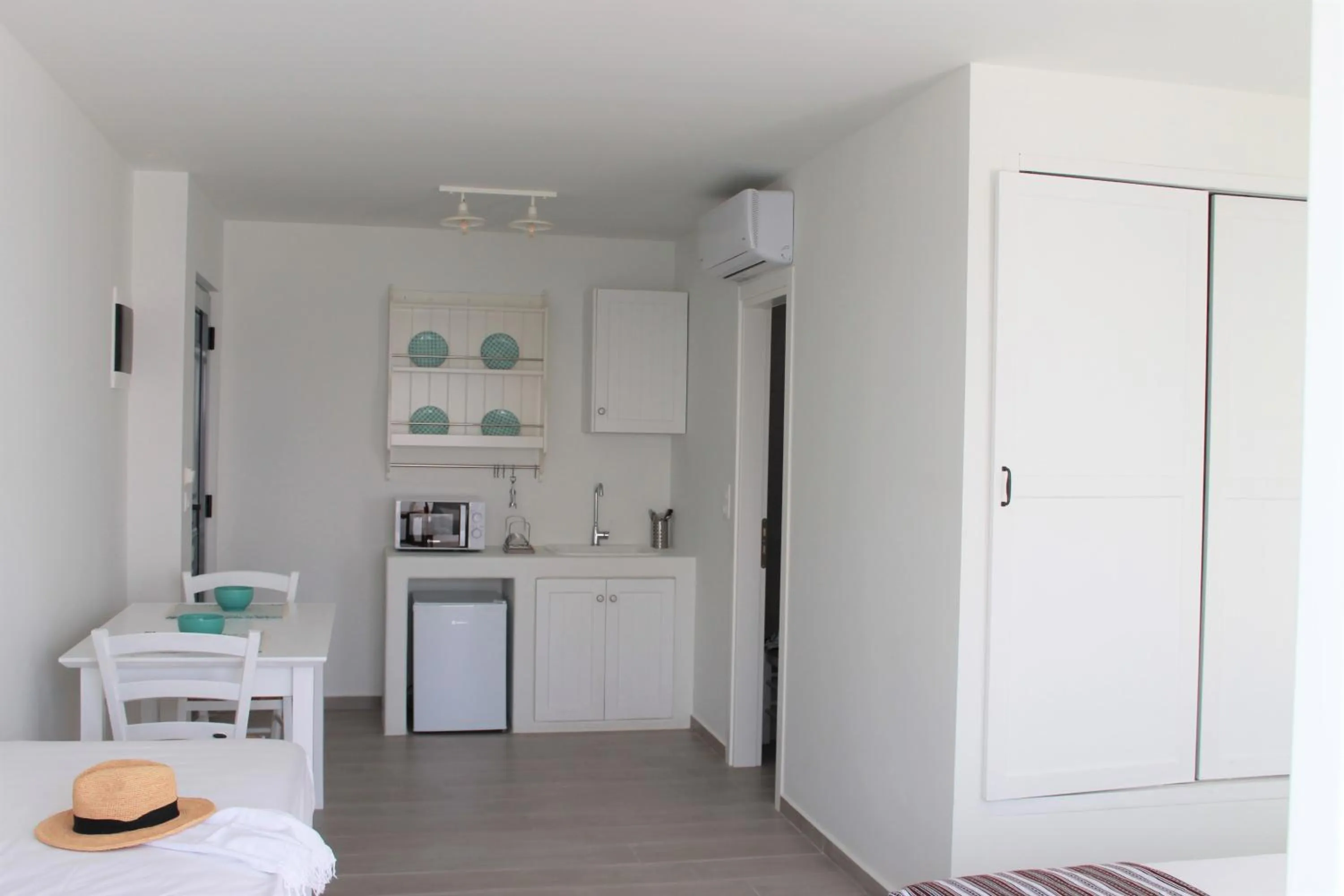 Dining area in Stegna Akti Luxury Suites