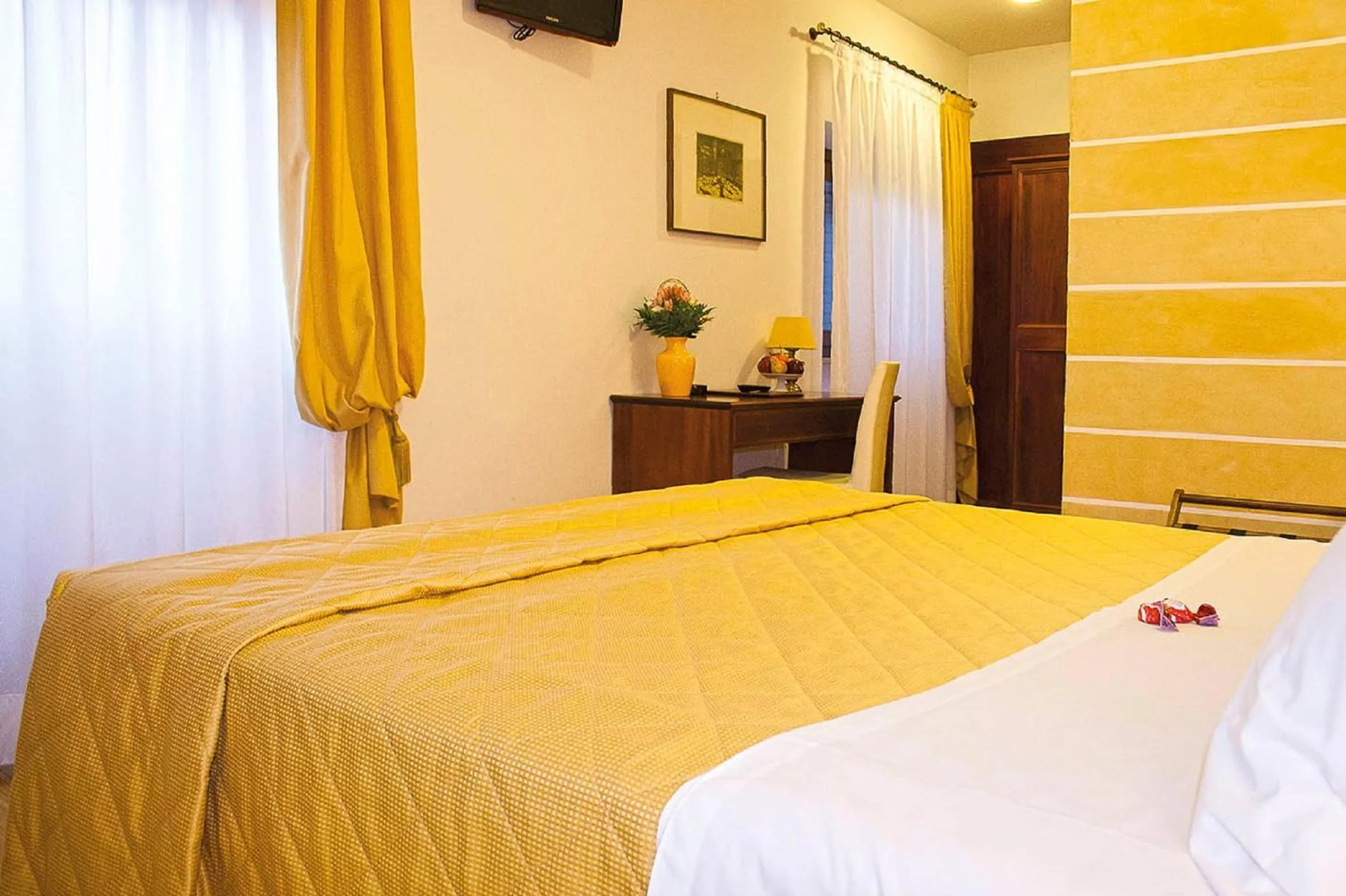 Bedroom, Bed in Hotel Aurora