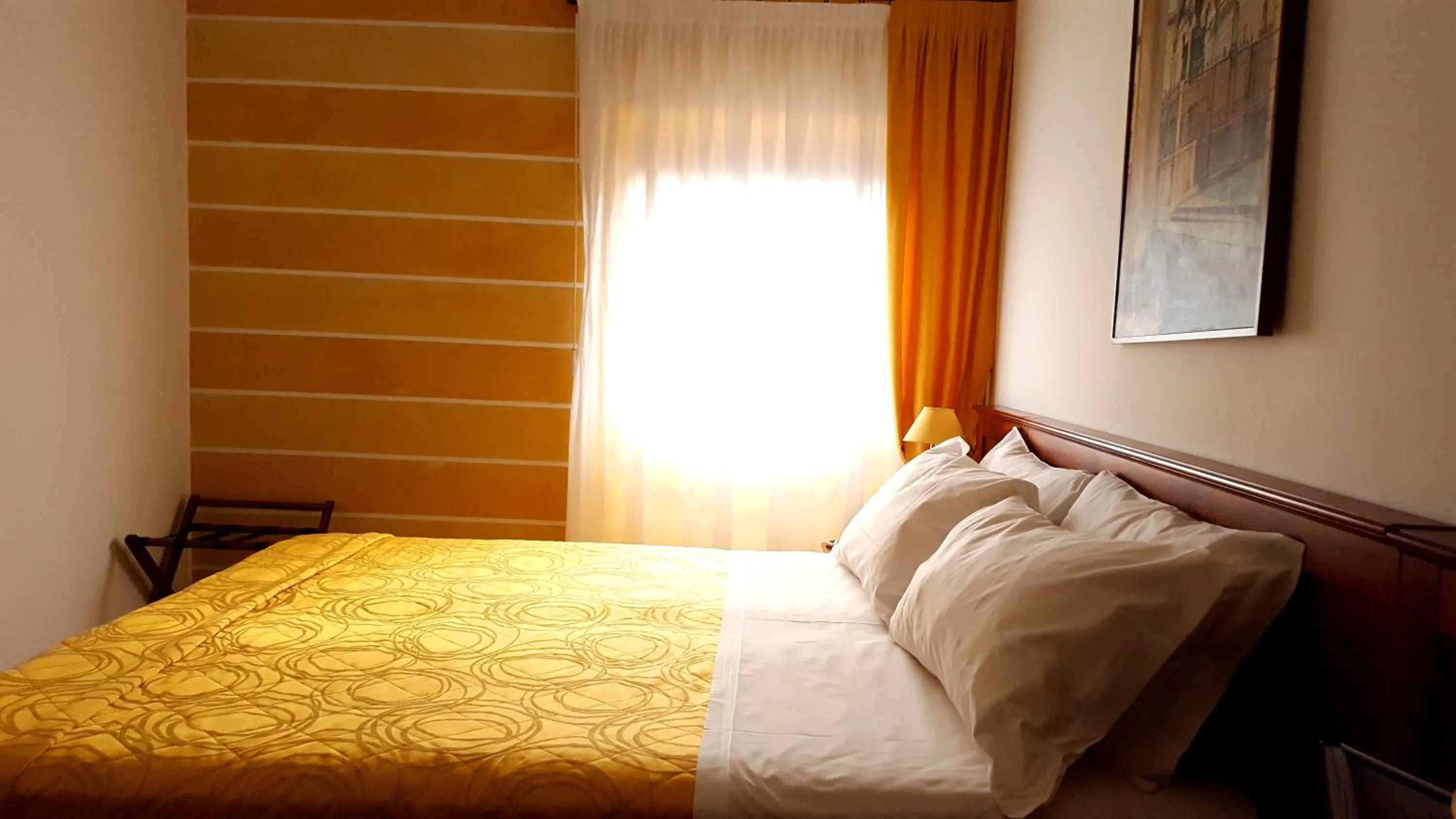 Bedroom, Bed in Hotel Aurora