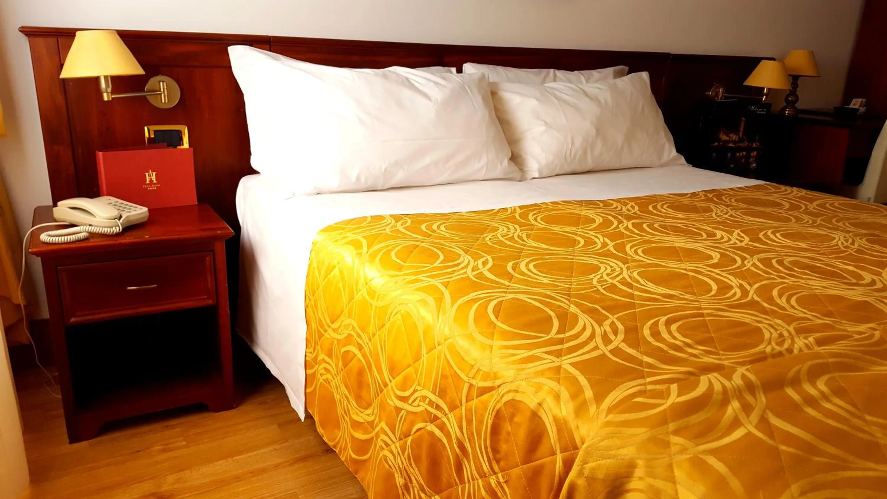 Bedroom, Bed in Hotel Aurora