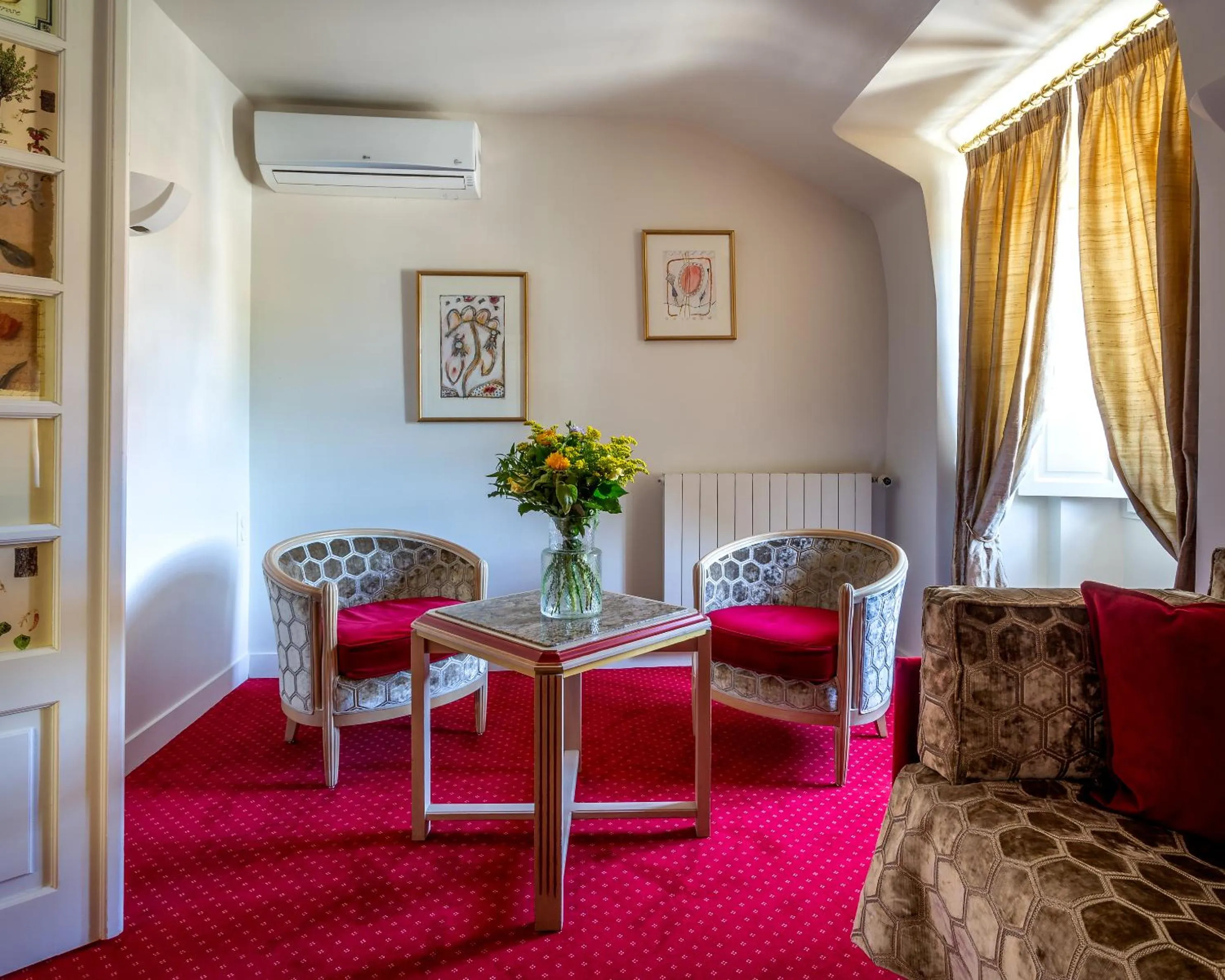 Living room in Hotel Restaurant Le Centenaire
