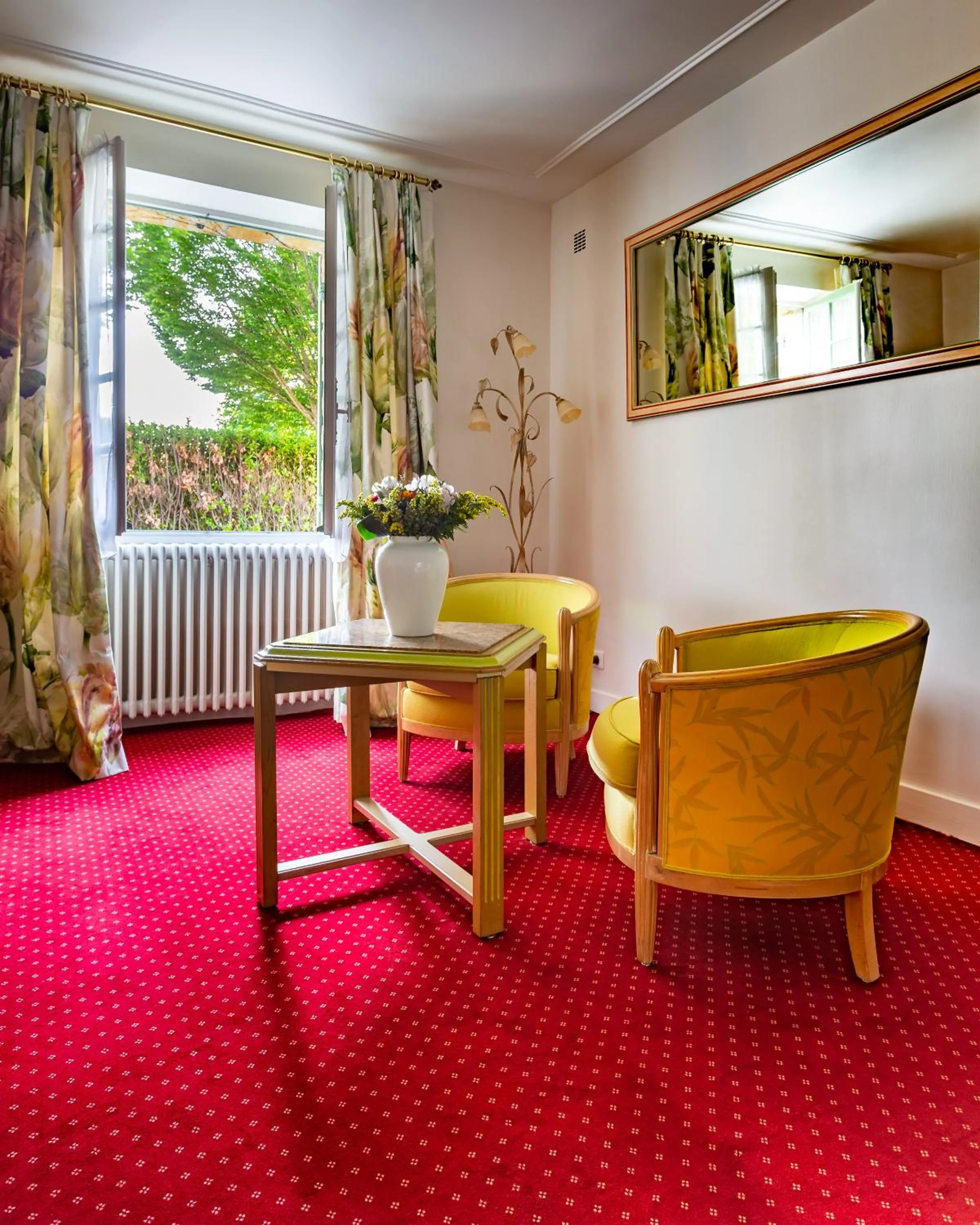 Living room in Hotel Restaurant Le Centenaire