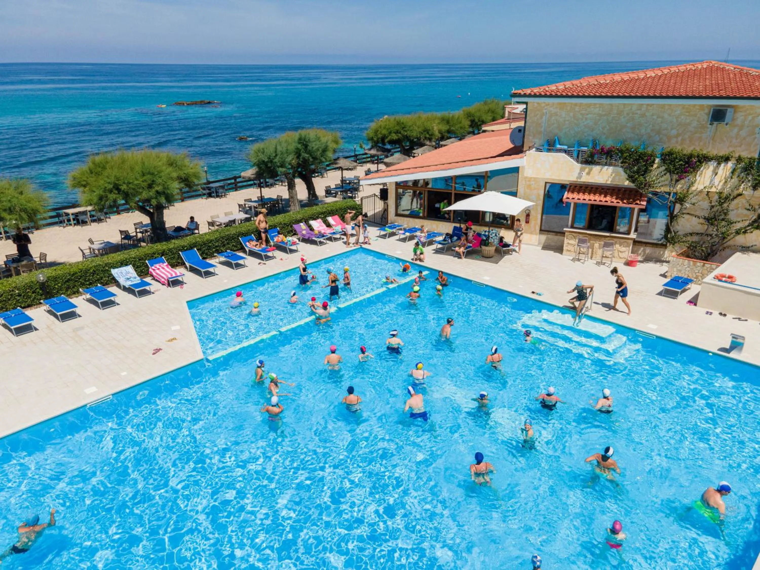Pool view in Hotel Villaggio Roller Club