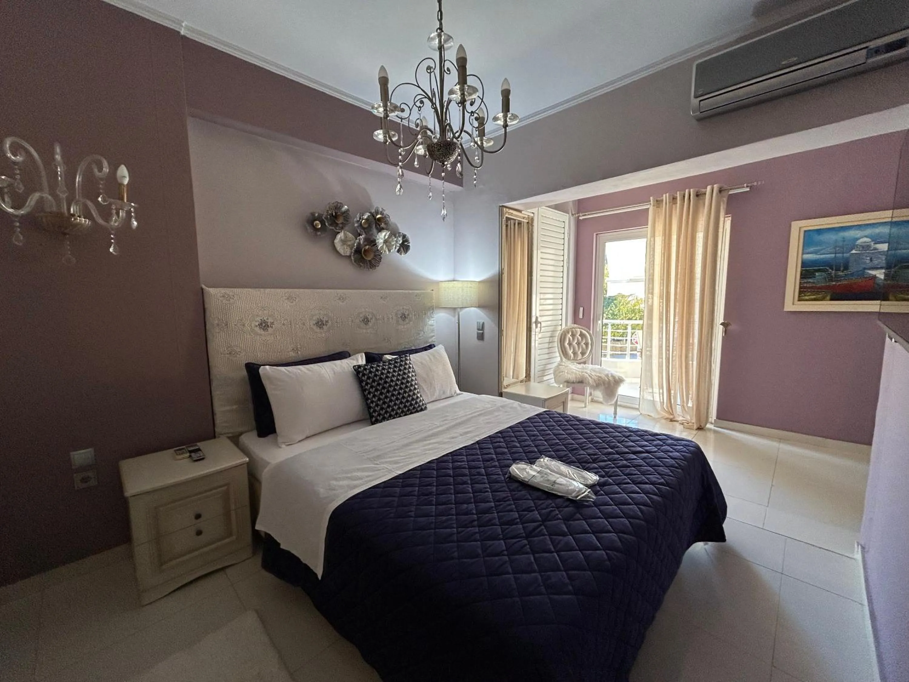 Bedroom, Bed in Palataki Residence