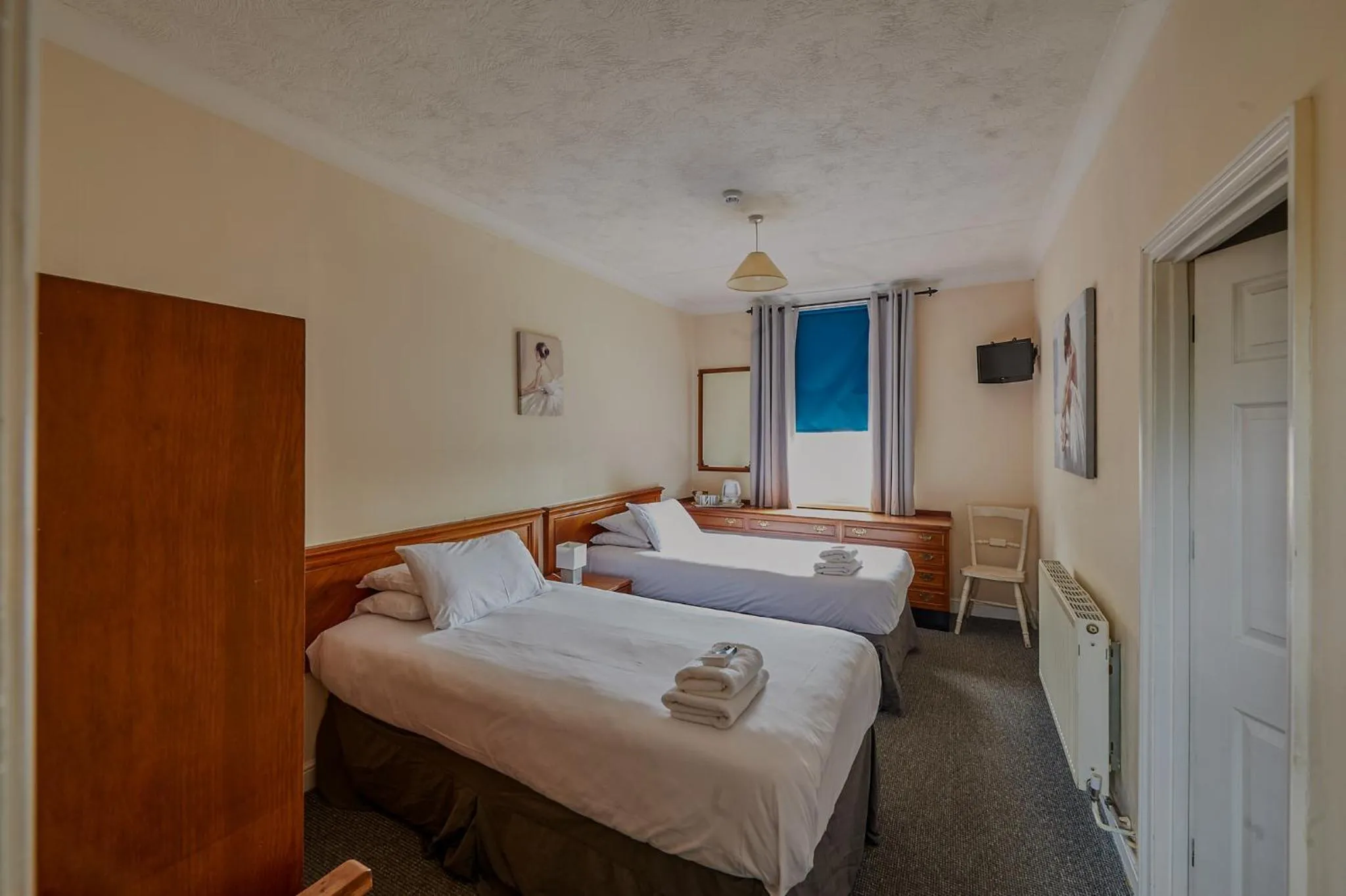 Bed in The White Horse Hotel