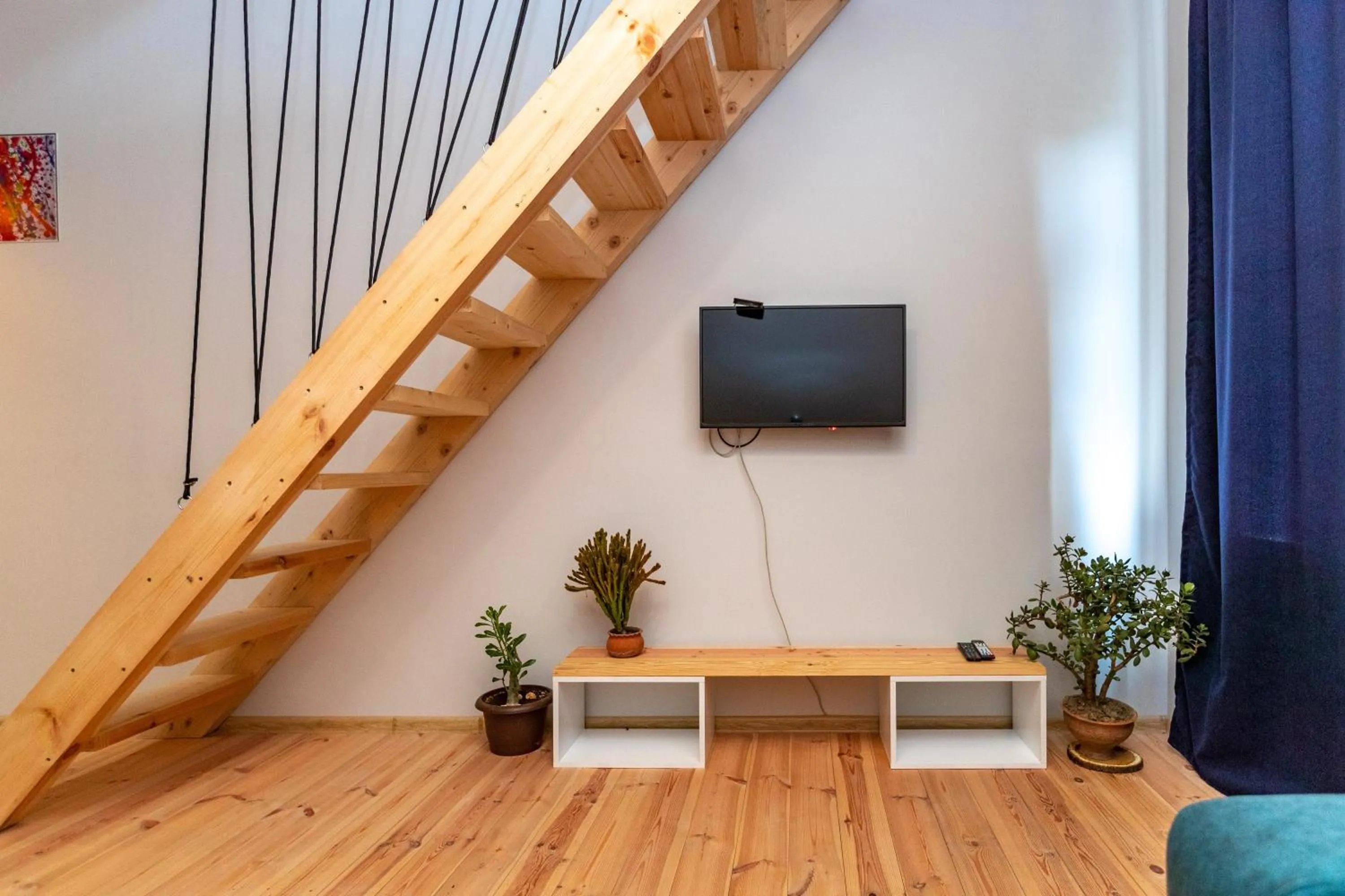 TV and multimedia in Giorgi's apartment