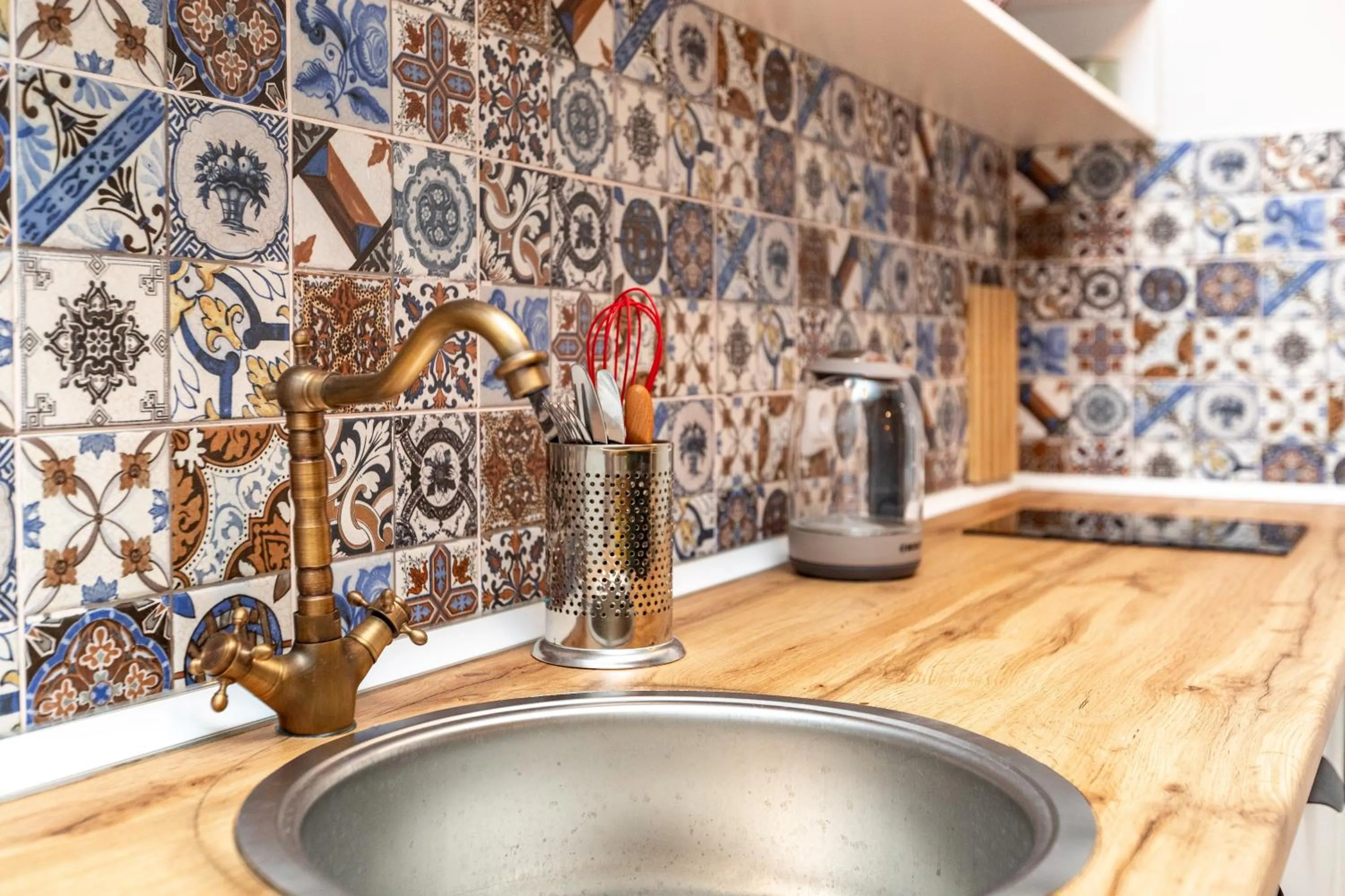 Kitchen or kitchenette in Giorgi's apartment