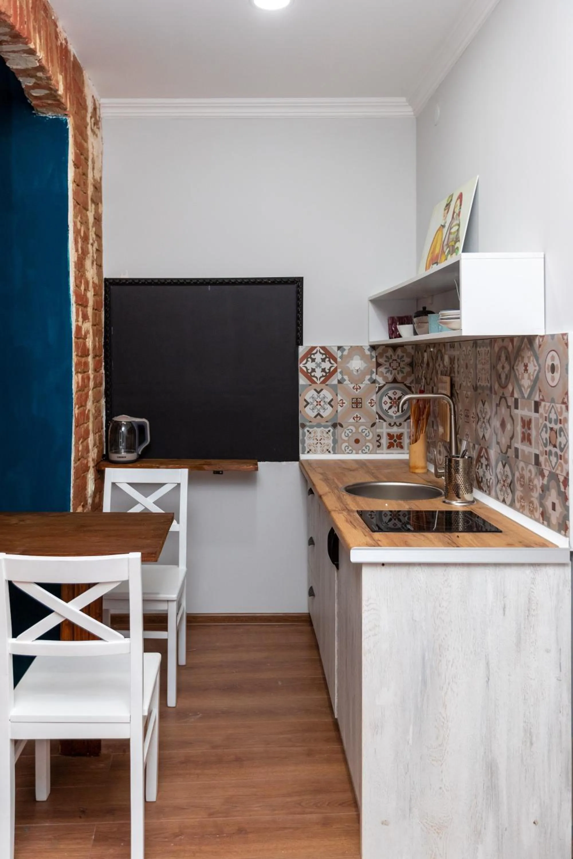 Kitchen or kitchenette in Giorgi's apartment