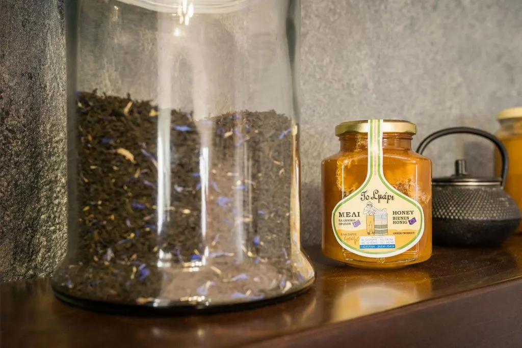 Coffee/tea facilities in Villa Ilias