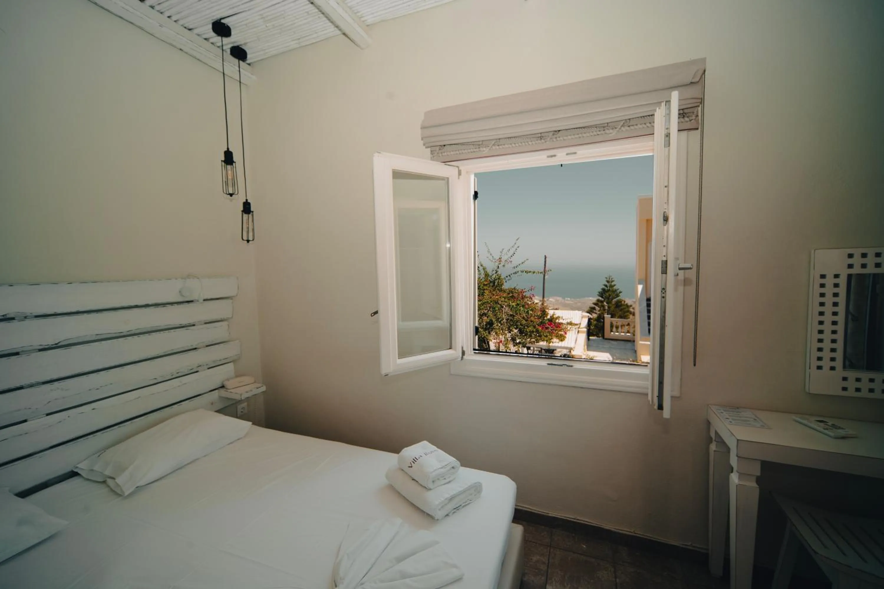 Bed in Villa Ilias
